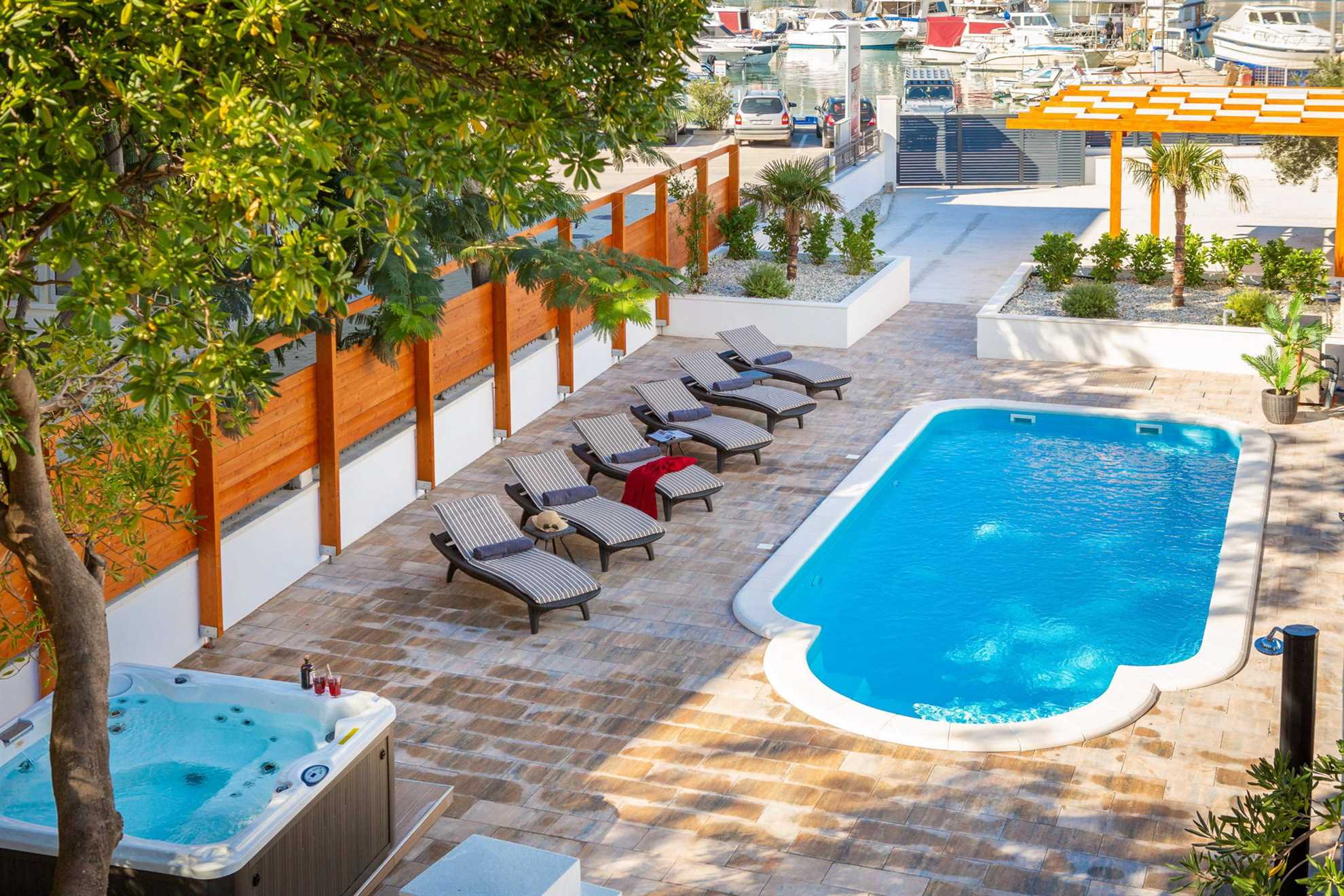 Luxury Villa Citadella with Pool
