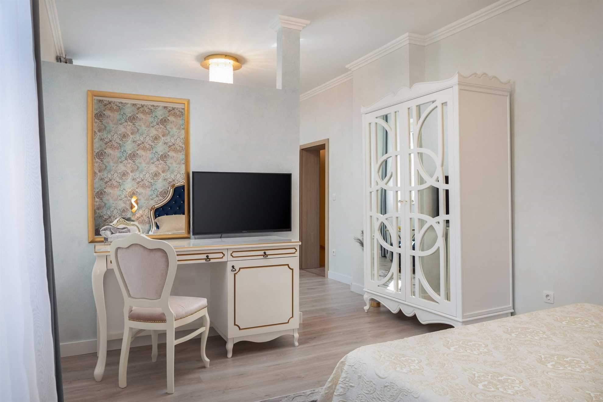 Luxury Villa Citadella with Pool