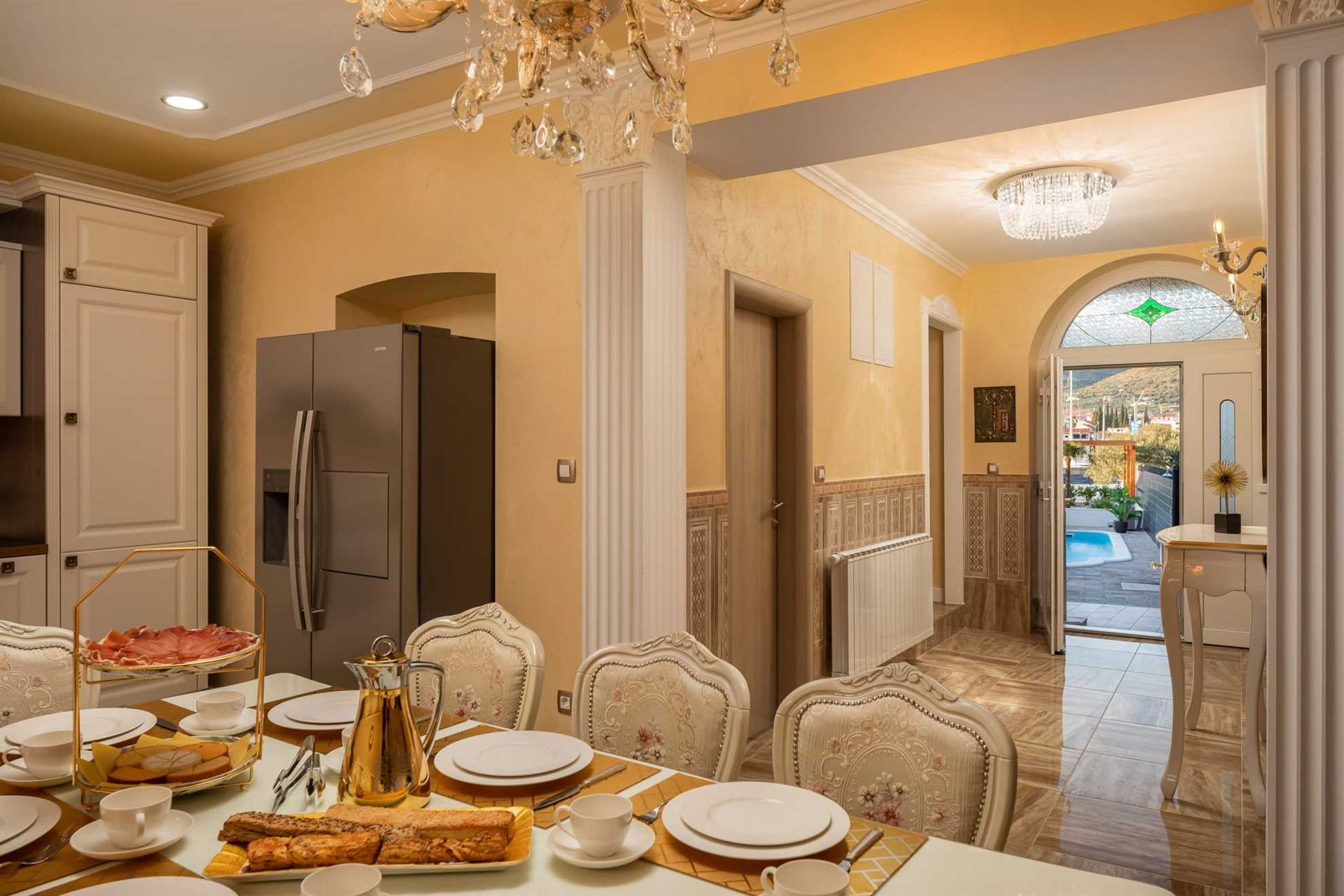 Luxury Villa Citadella with Pool