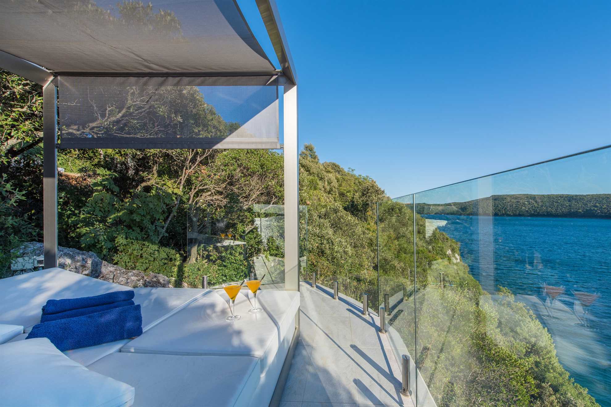 Luxury Villa La Bellissima with Pool