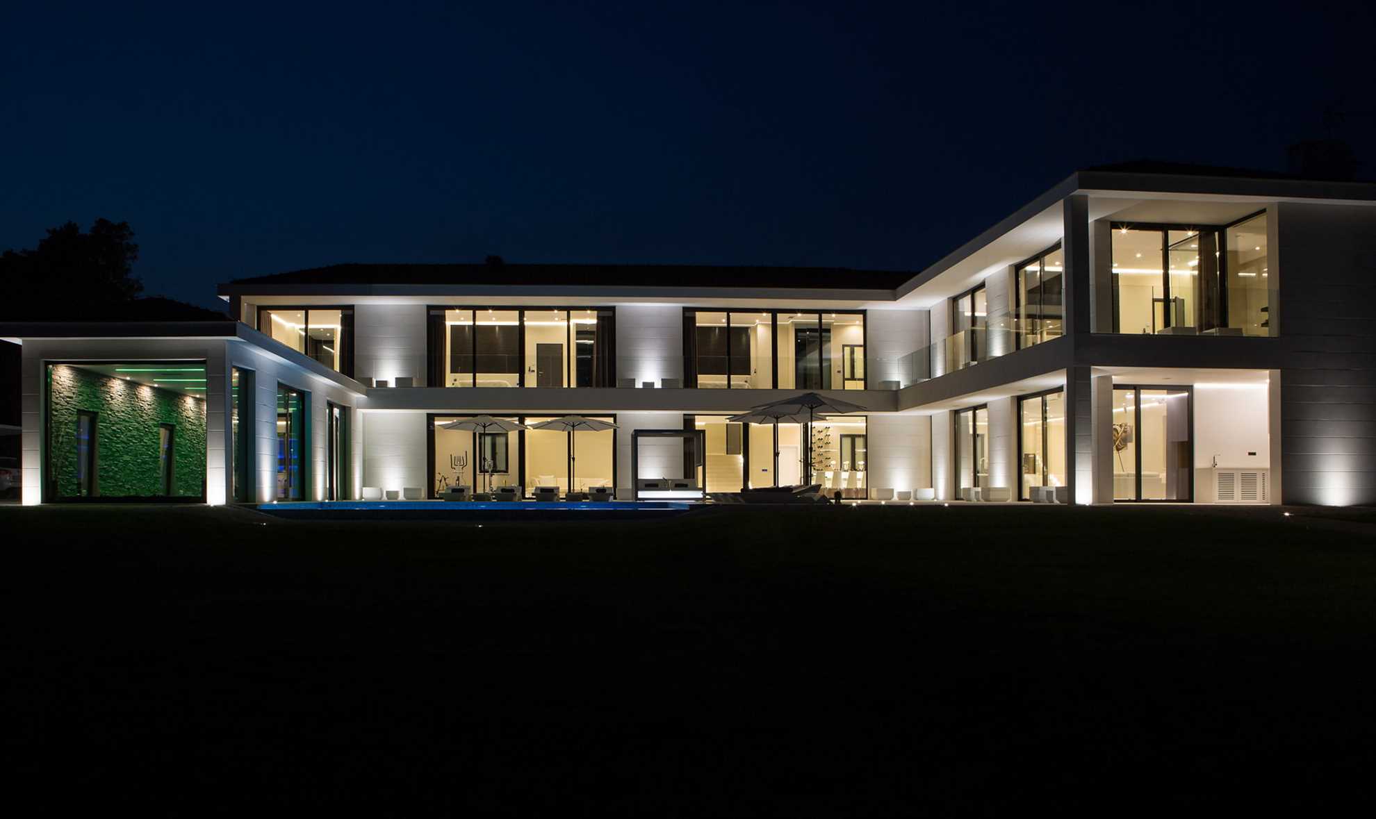 Luxury Villa La Bellissima with Pool