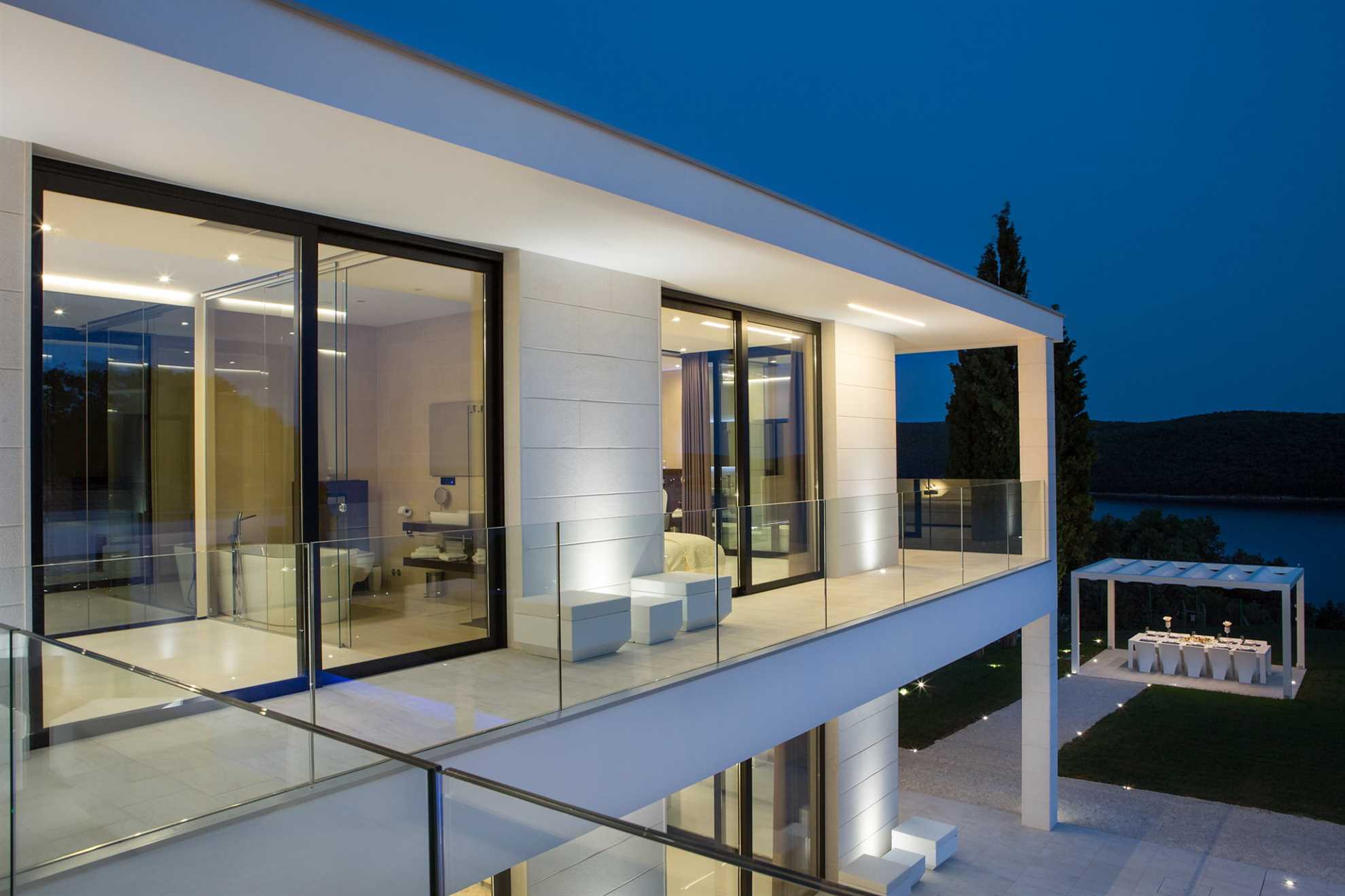 Luxury Villa La Bellissima with Pool