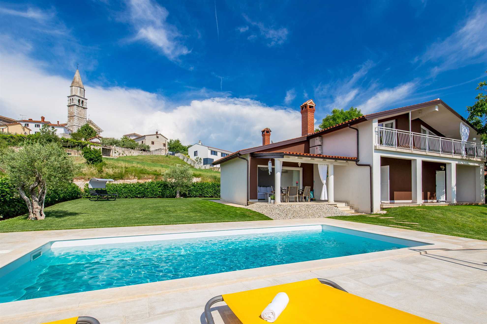 Holiday Home Cherry Hill with Pool