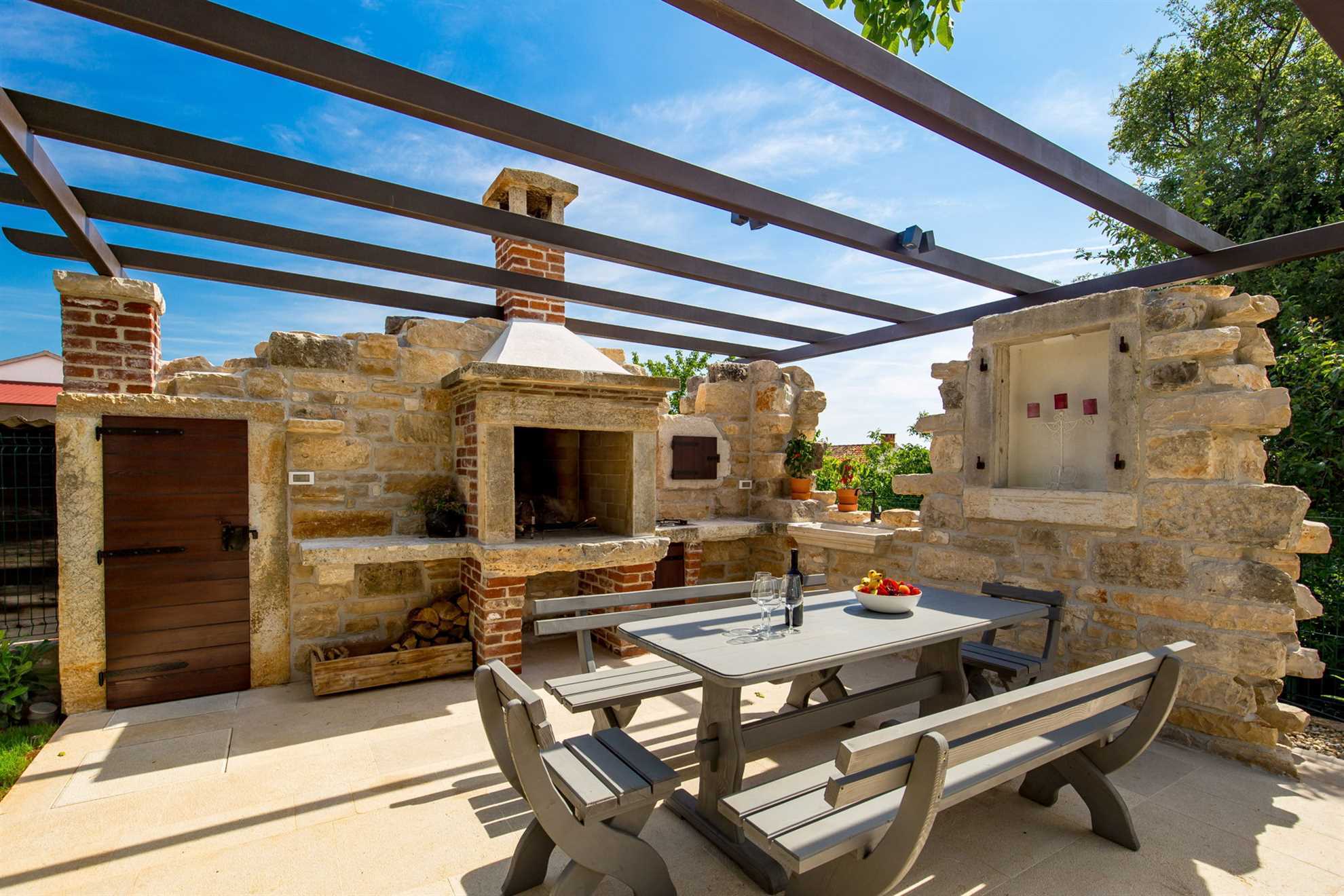 Holiday Home Cherry Hill with Pool
