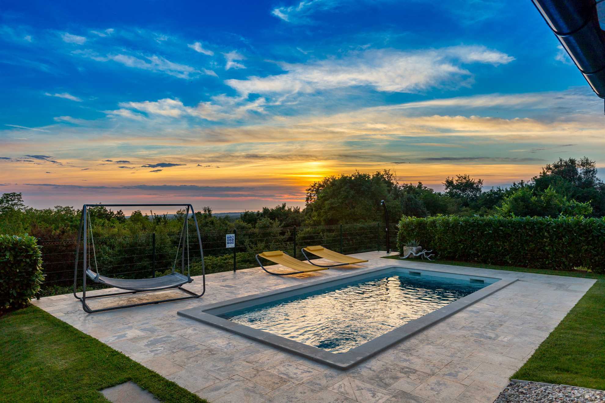 Holiday Home Cherry Hill with Pool