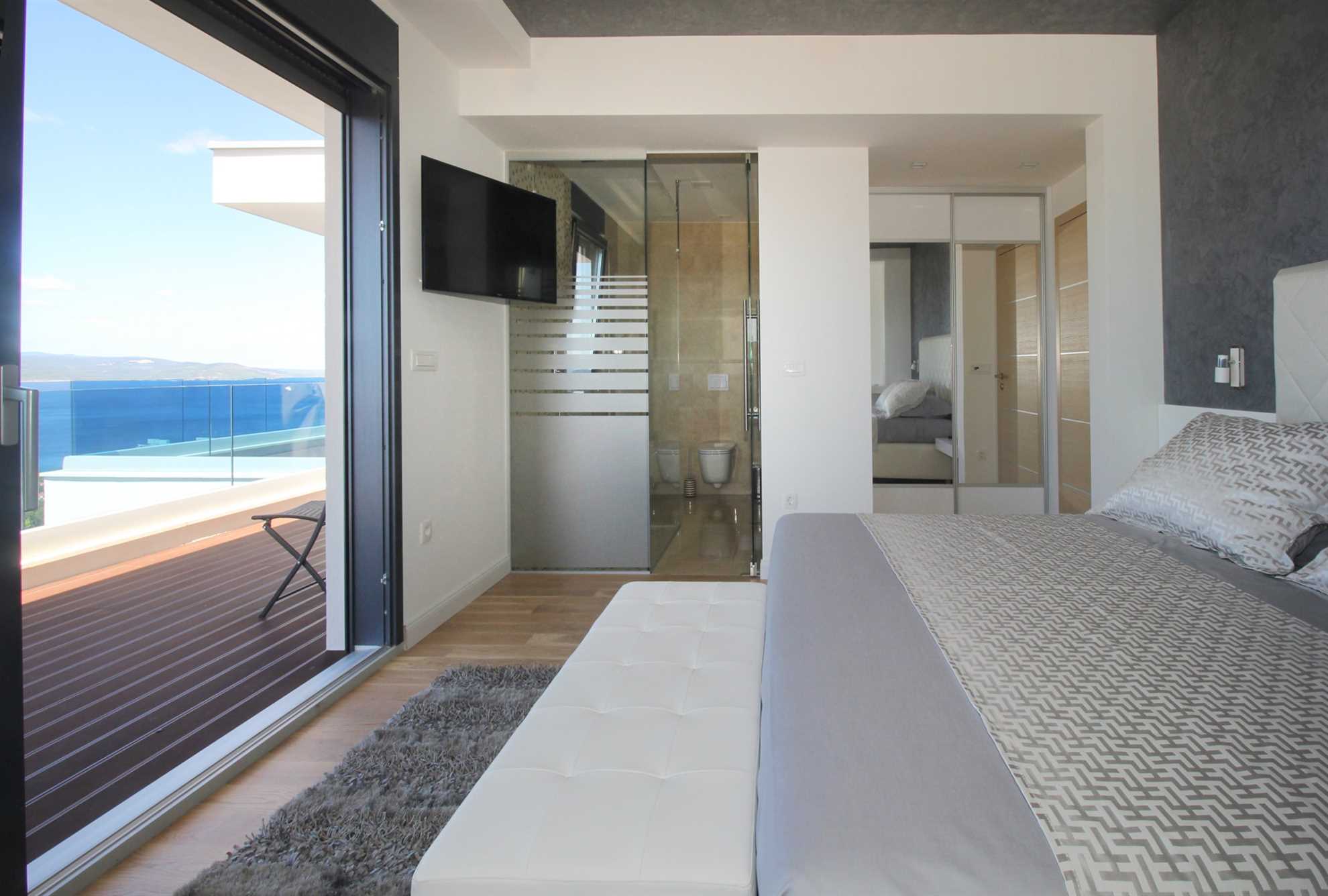 Luxury Villa Vision with Pool
