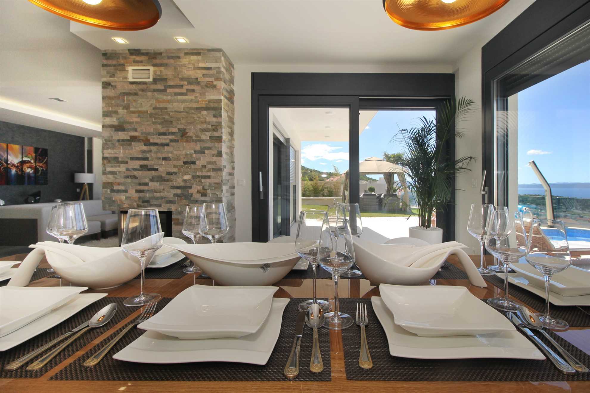 Luxury Villa Vision with Pool