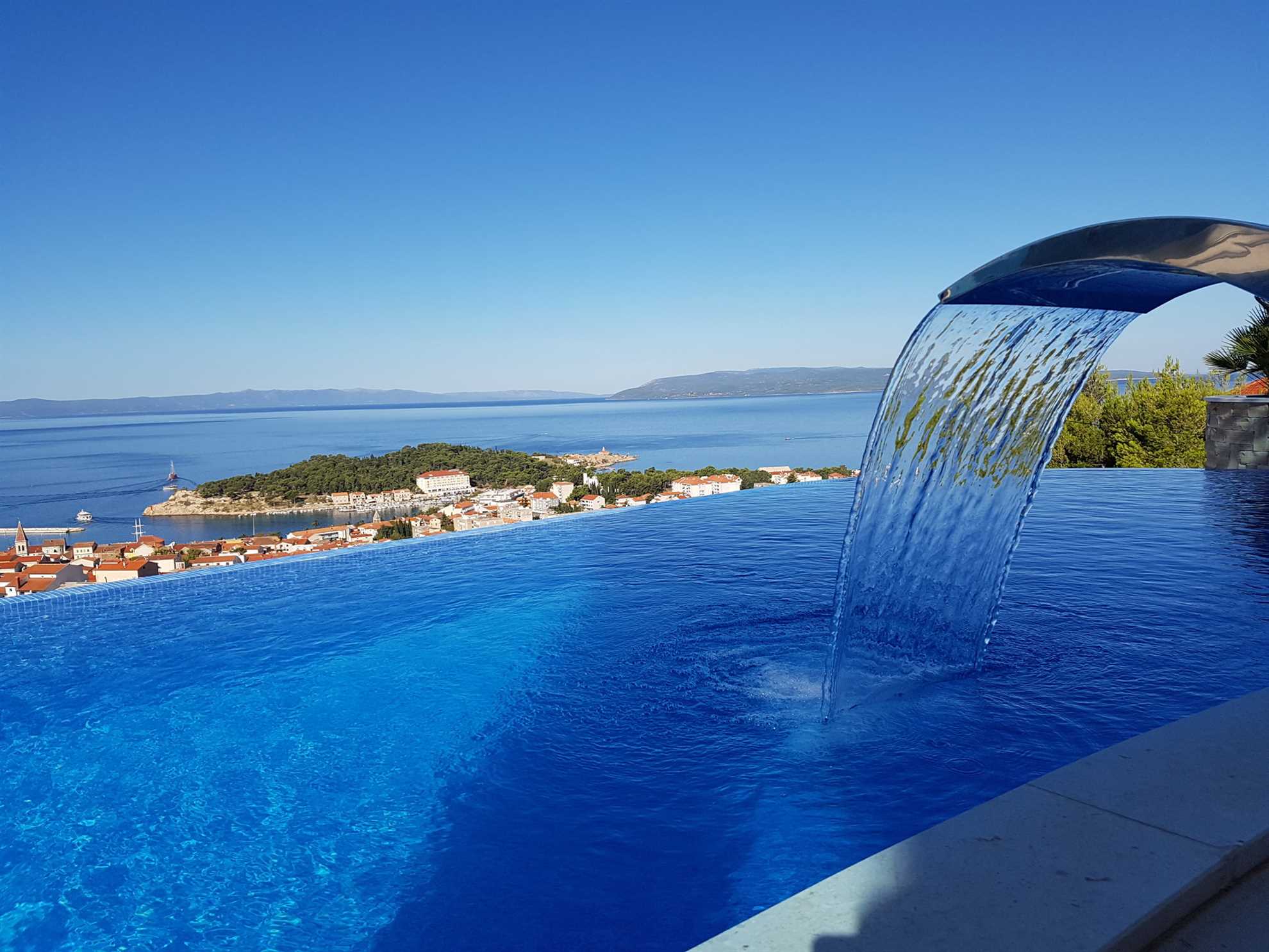Luxury Villa Vision with Pool