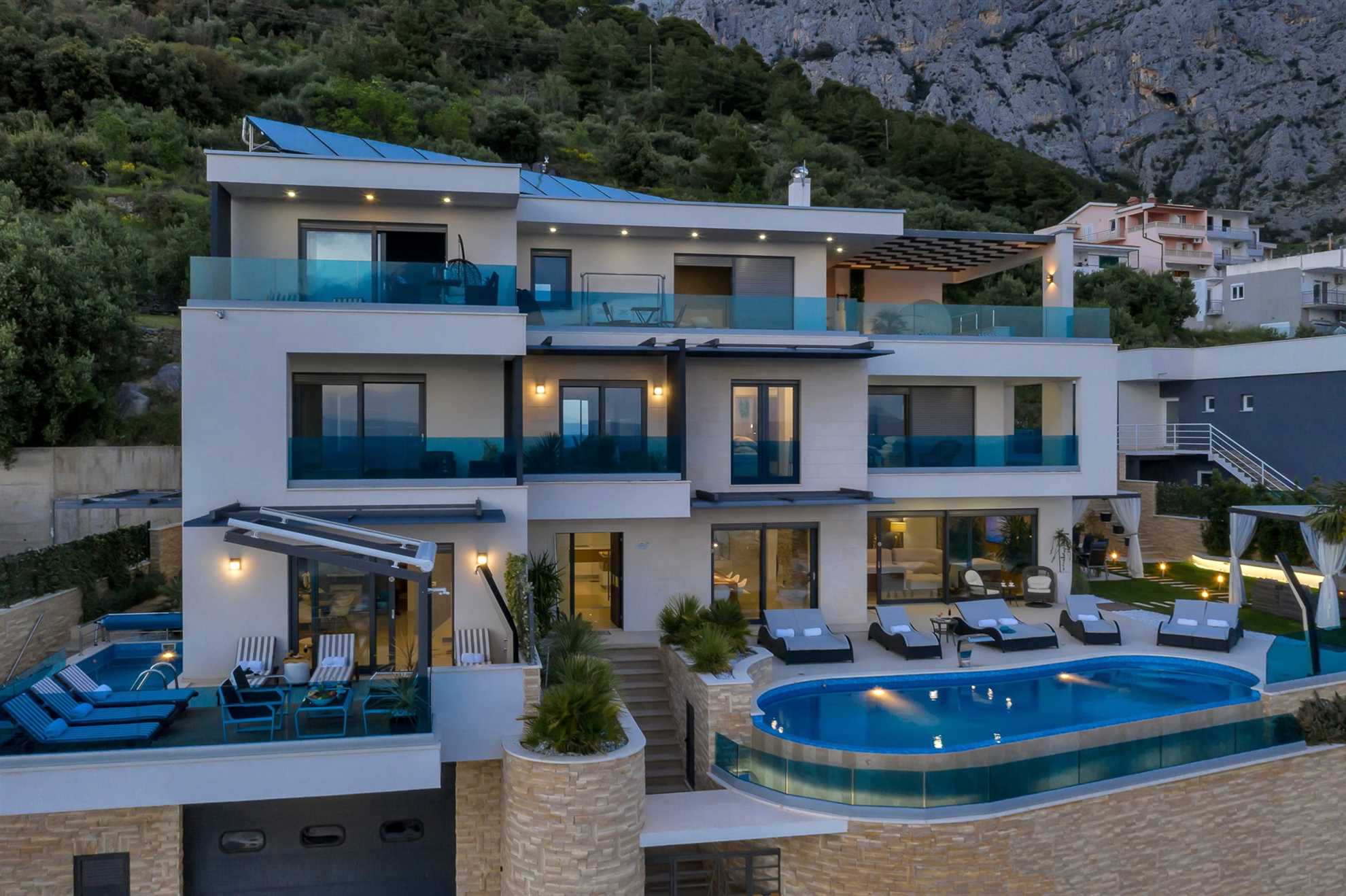 Luxury Villa Grand Vision with Pool