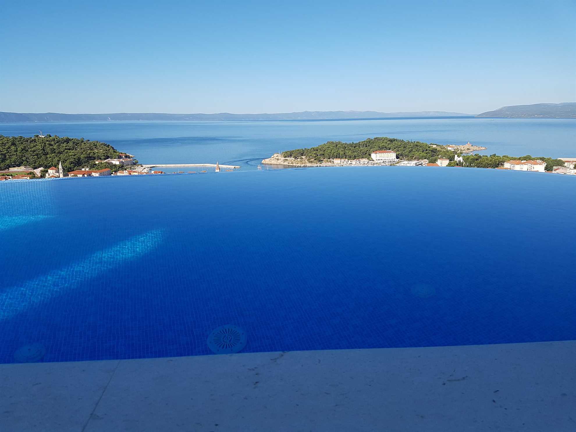 Luxury Villa Grand Vision with Pool