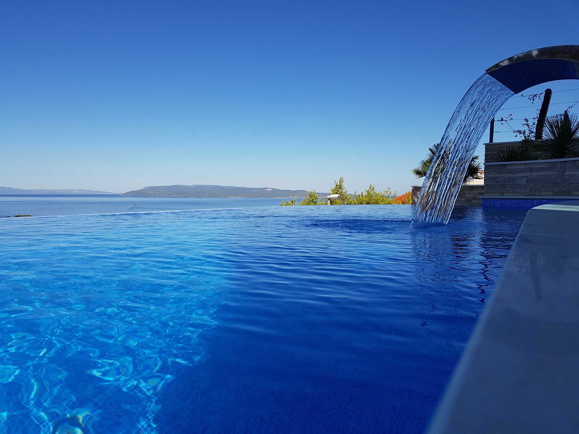 Luxury Villa Grand Vision with Pool