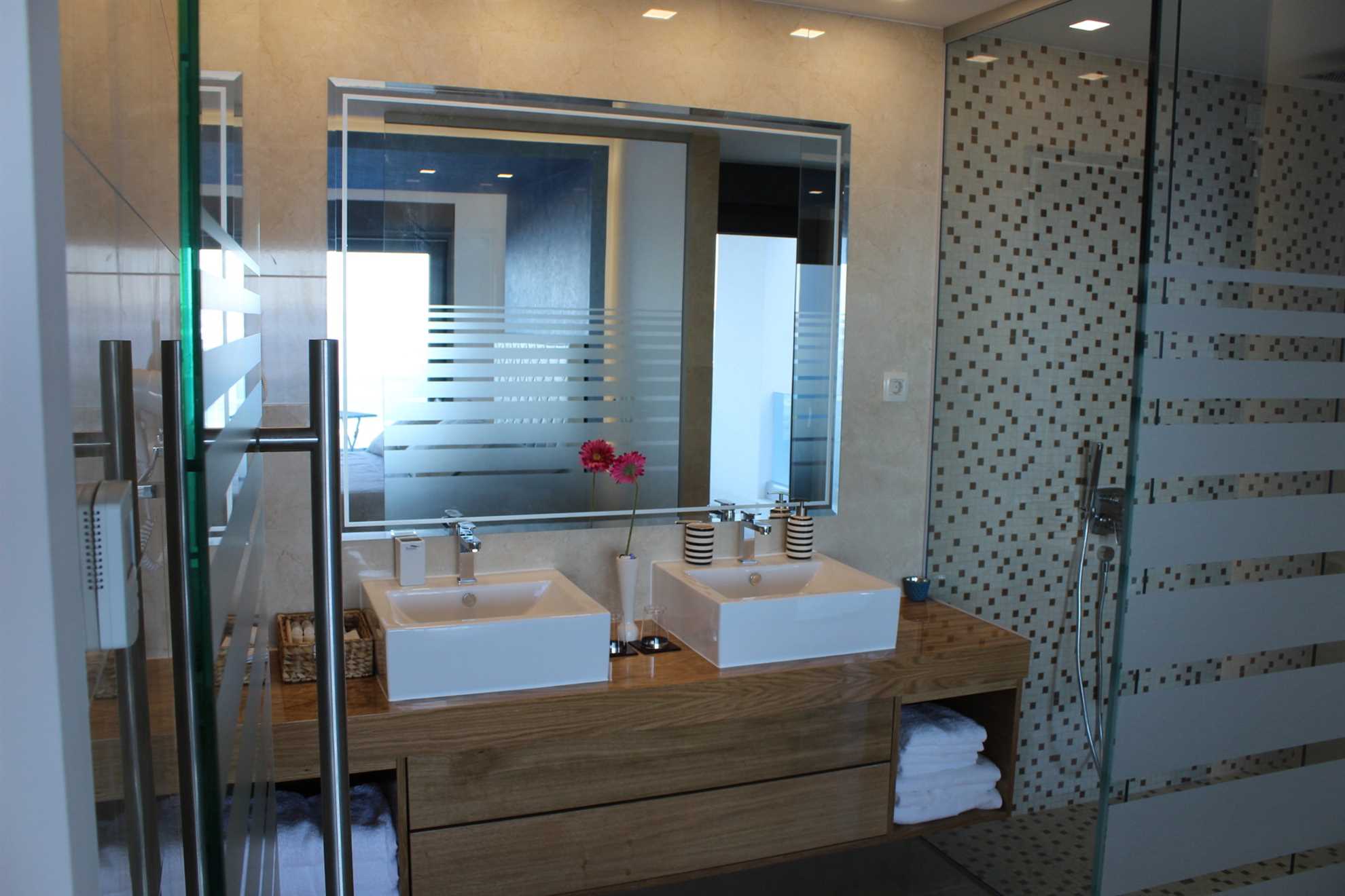 Luxury Villa Grand Vision with Pool
