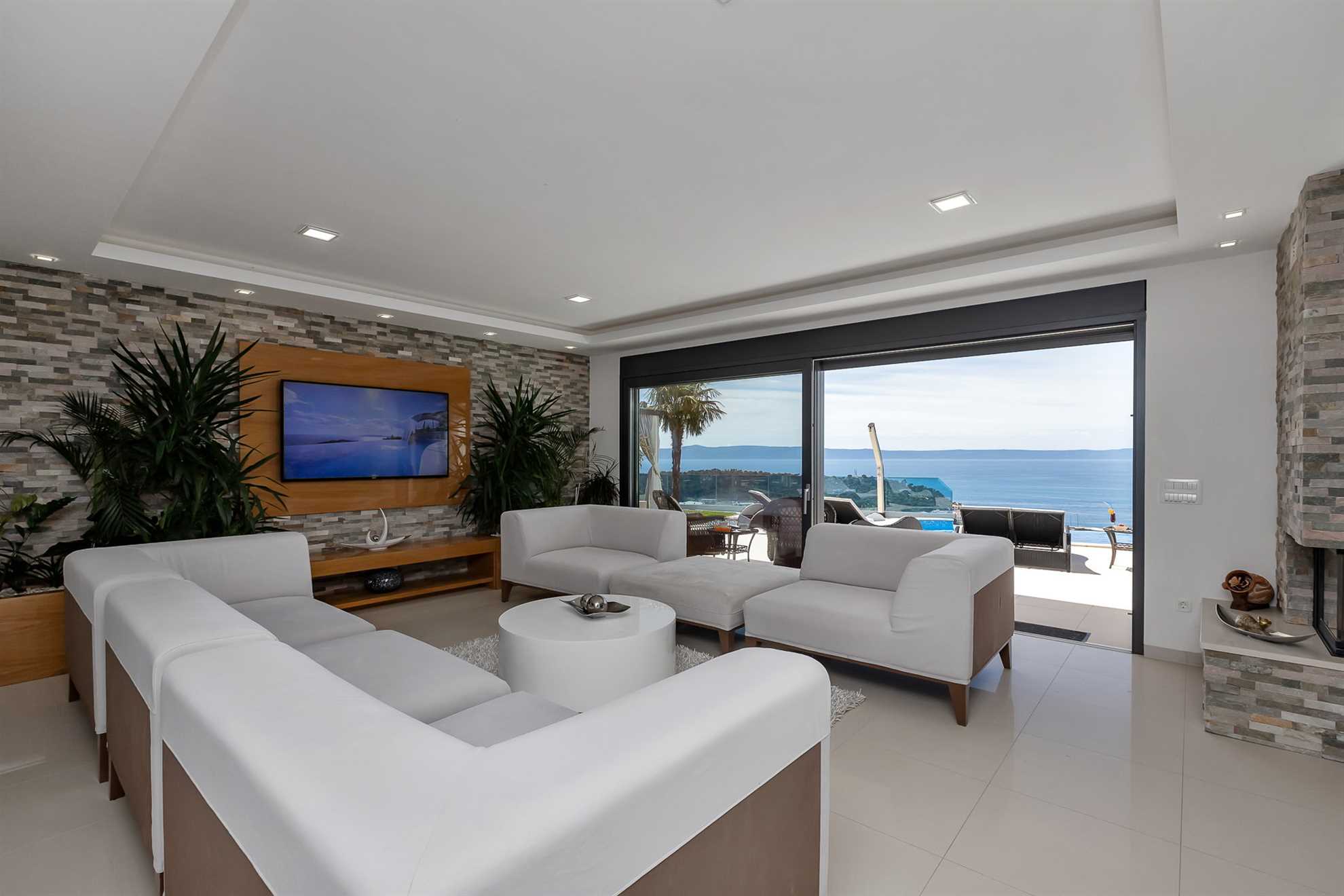 Luxury Villa Grand Vision with Pool