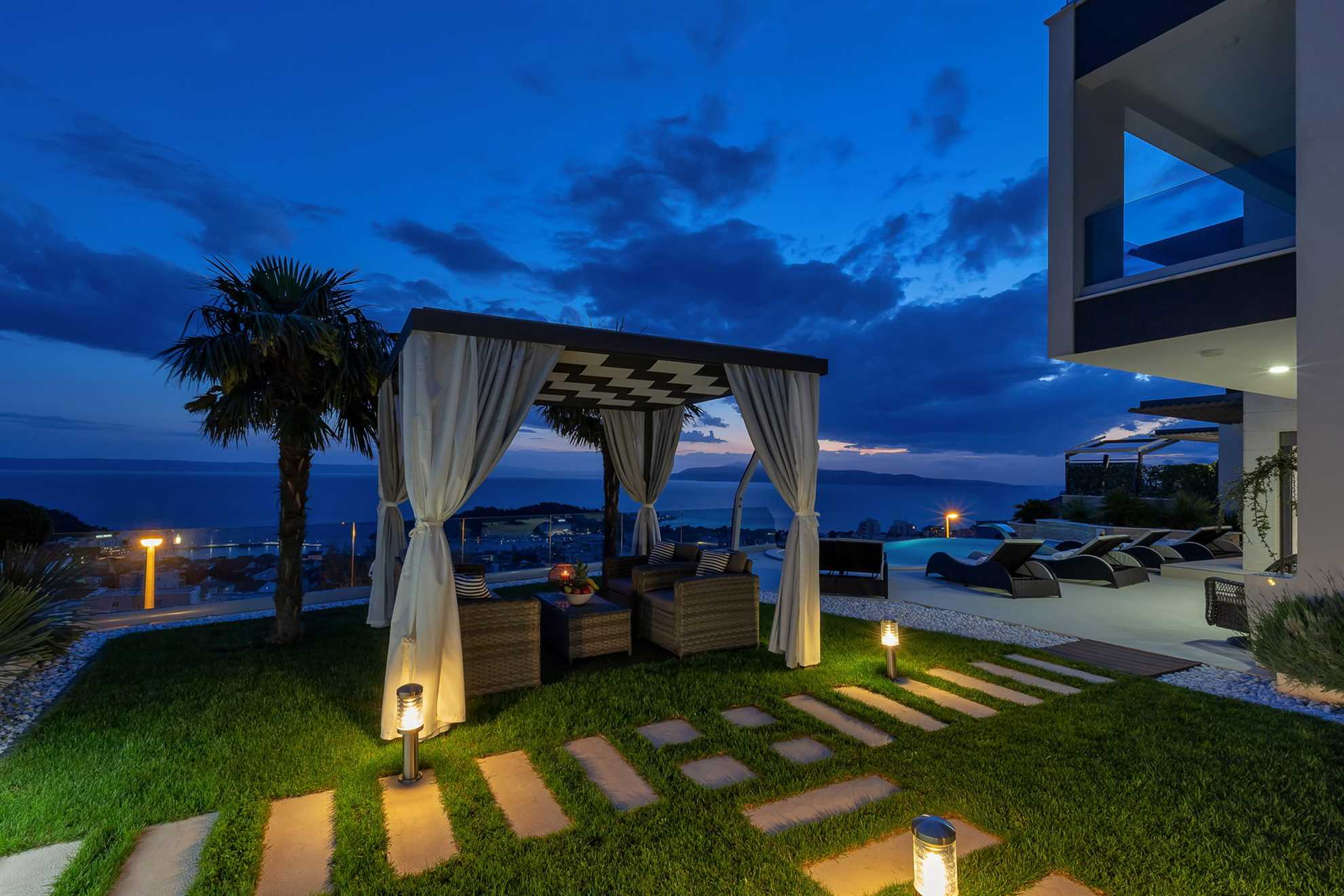 Luxury Villa Grand Vision with Pool