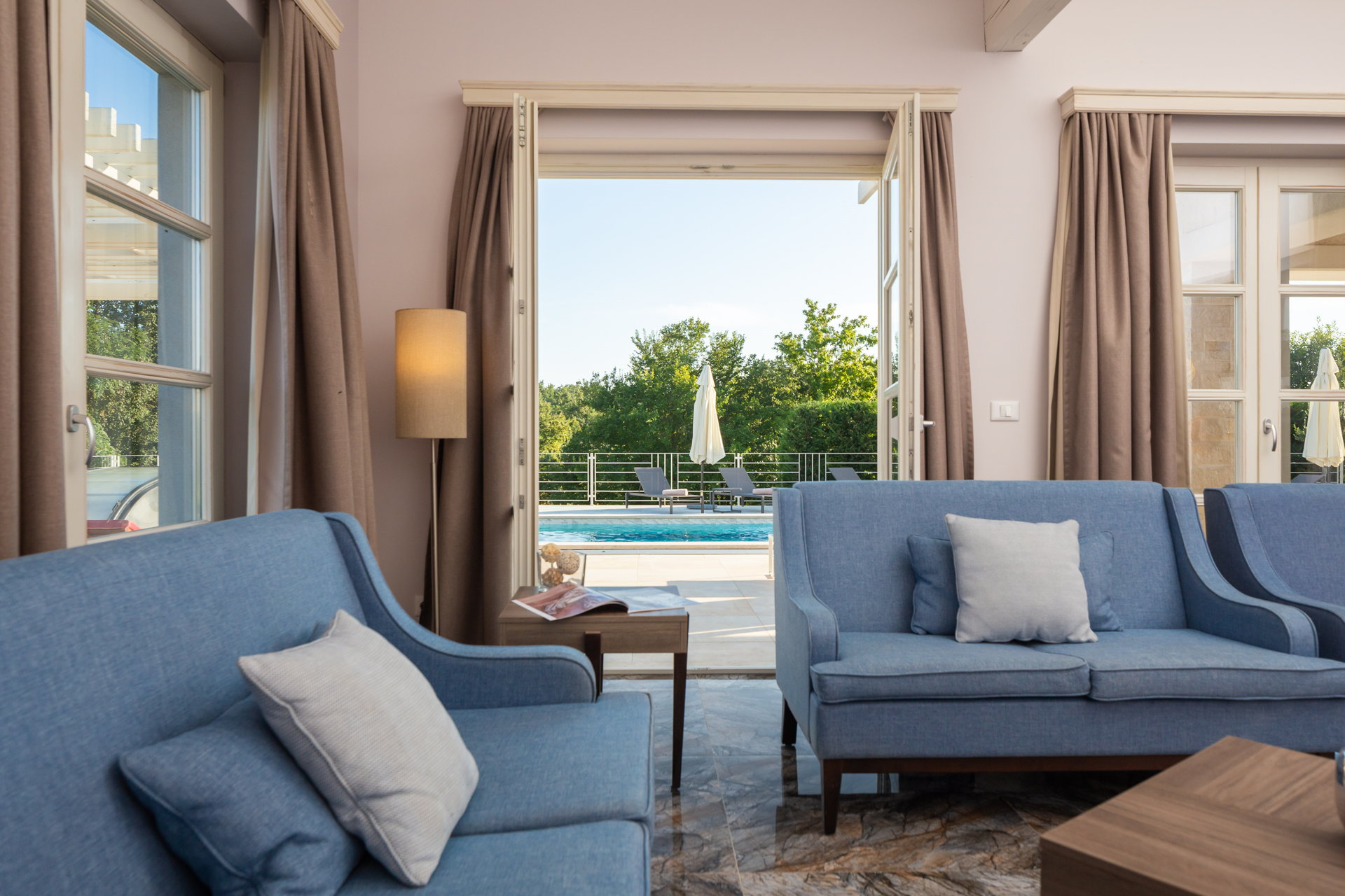 Villa Energy White with Pool