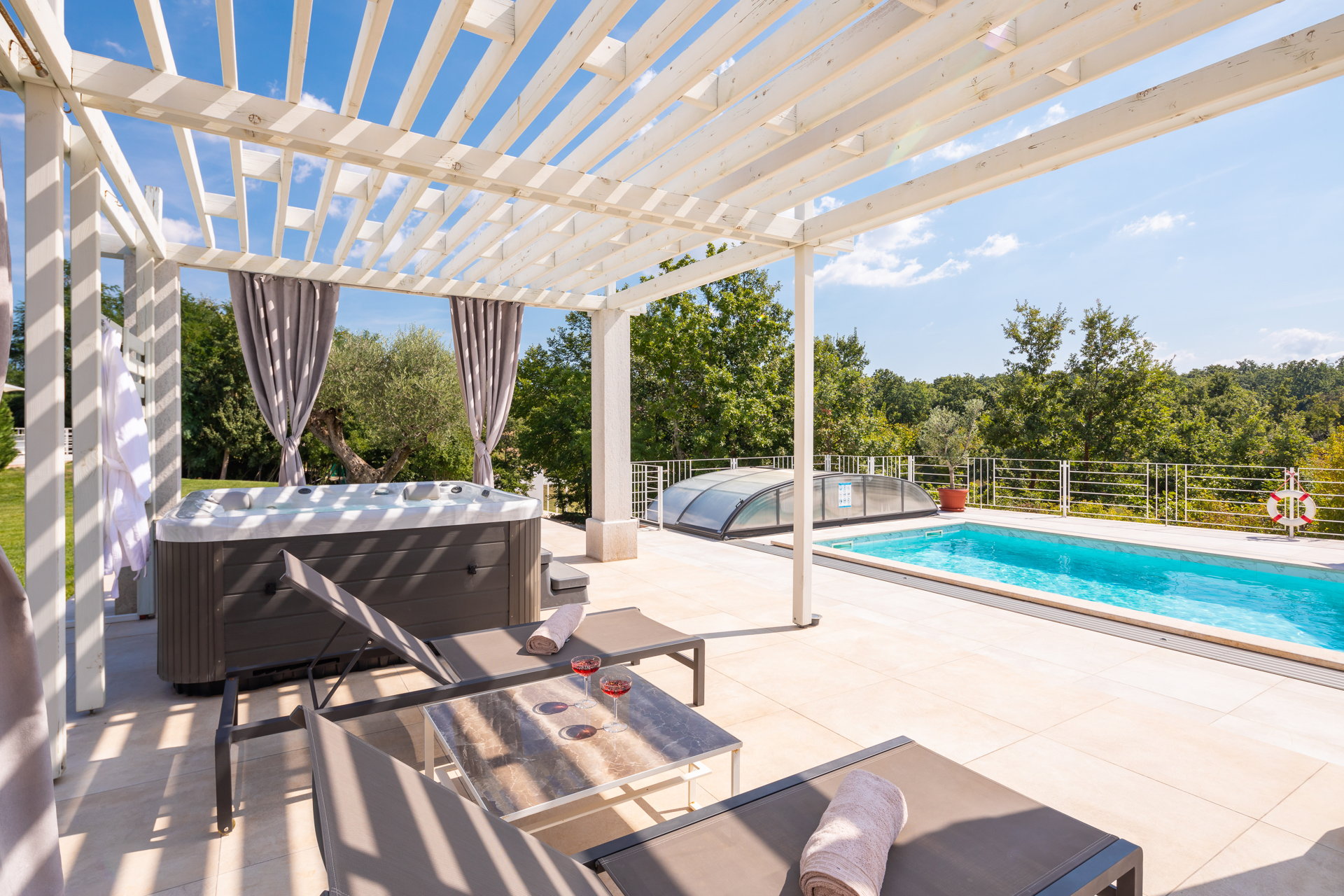 Villa Energy Gold with Pool