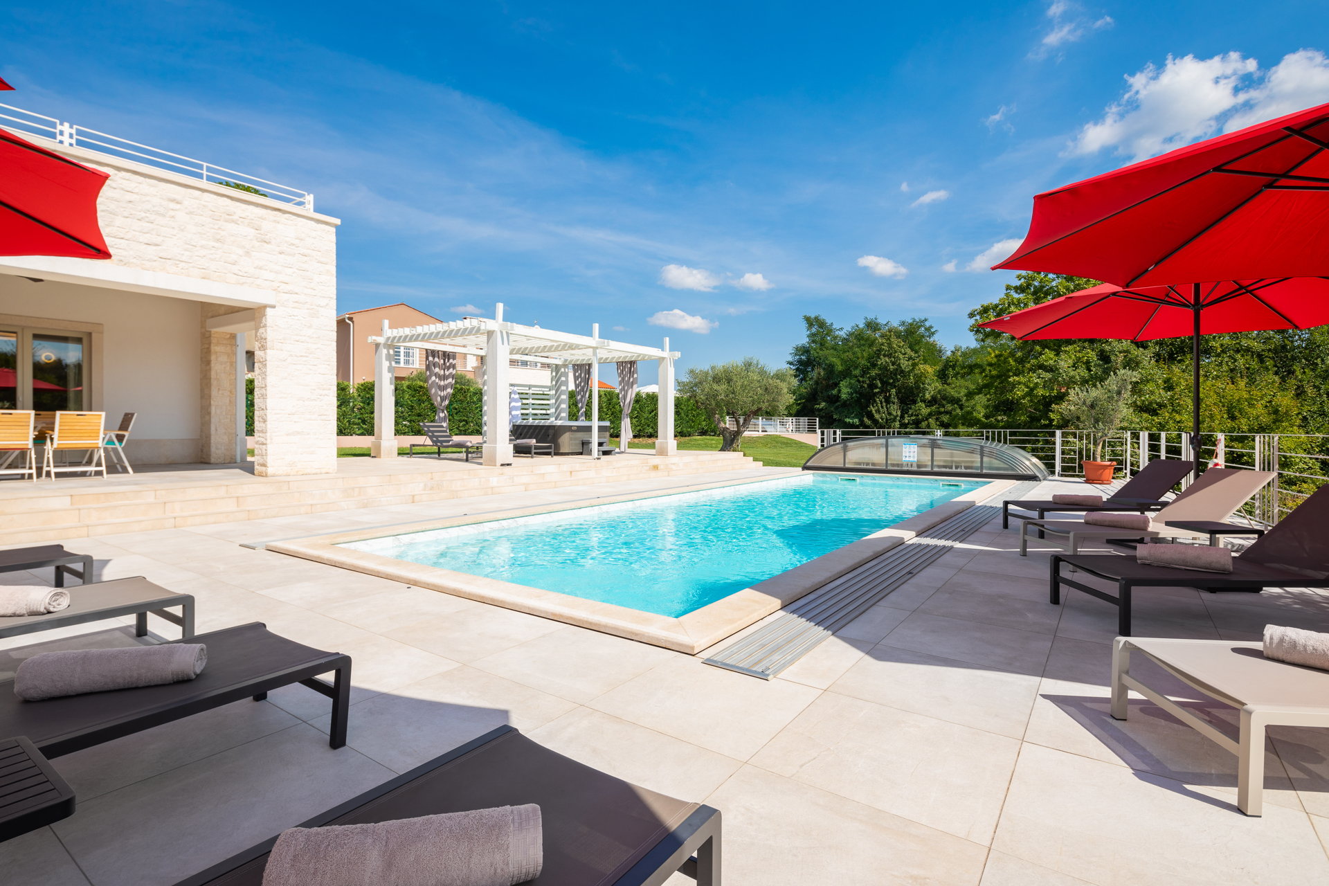Villa Energy Gold with Pool