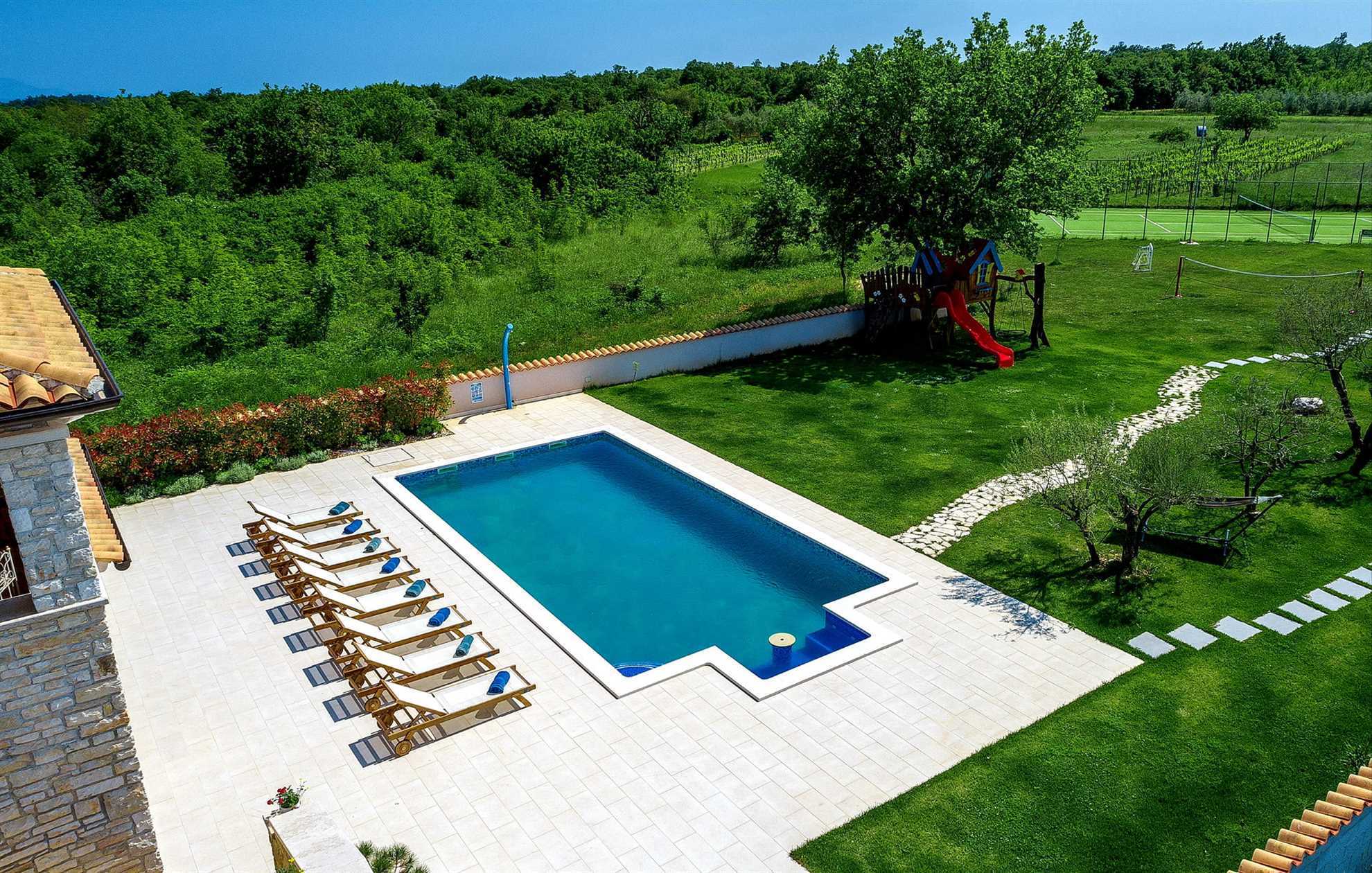 Villa Ambienta with Heated Pool