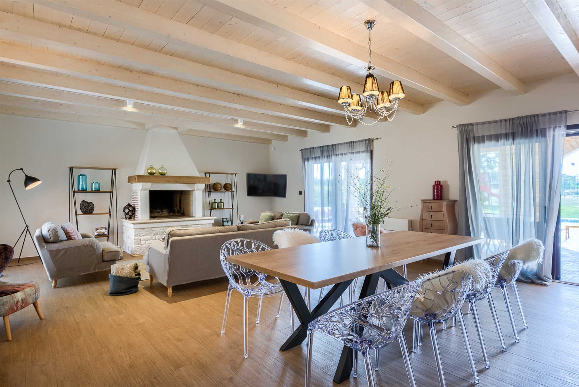 Villa Ambienta with Heated Pool