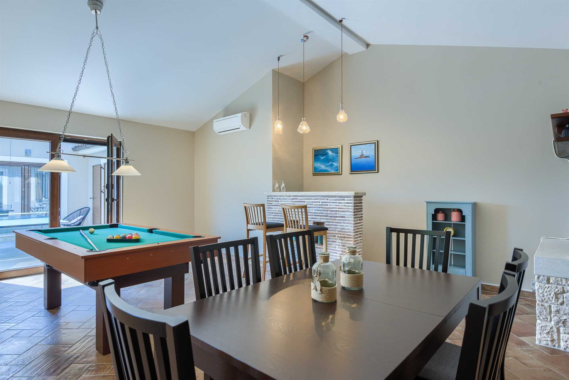 Villa Ambienta with Heated Pool