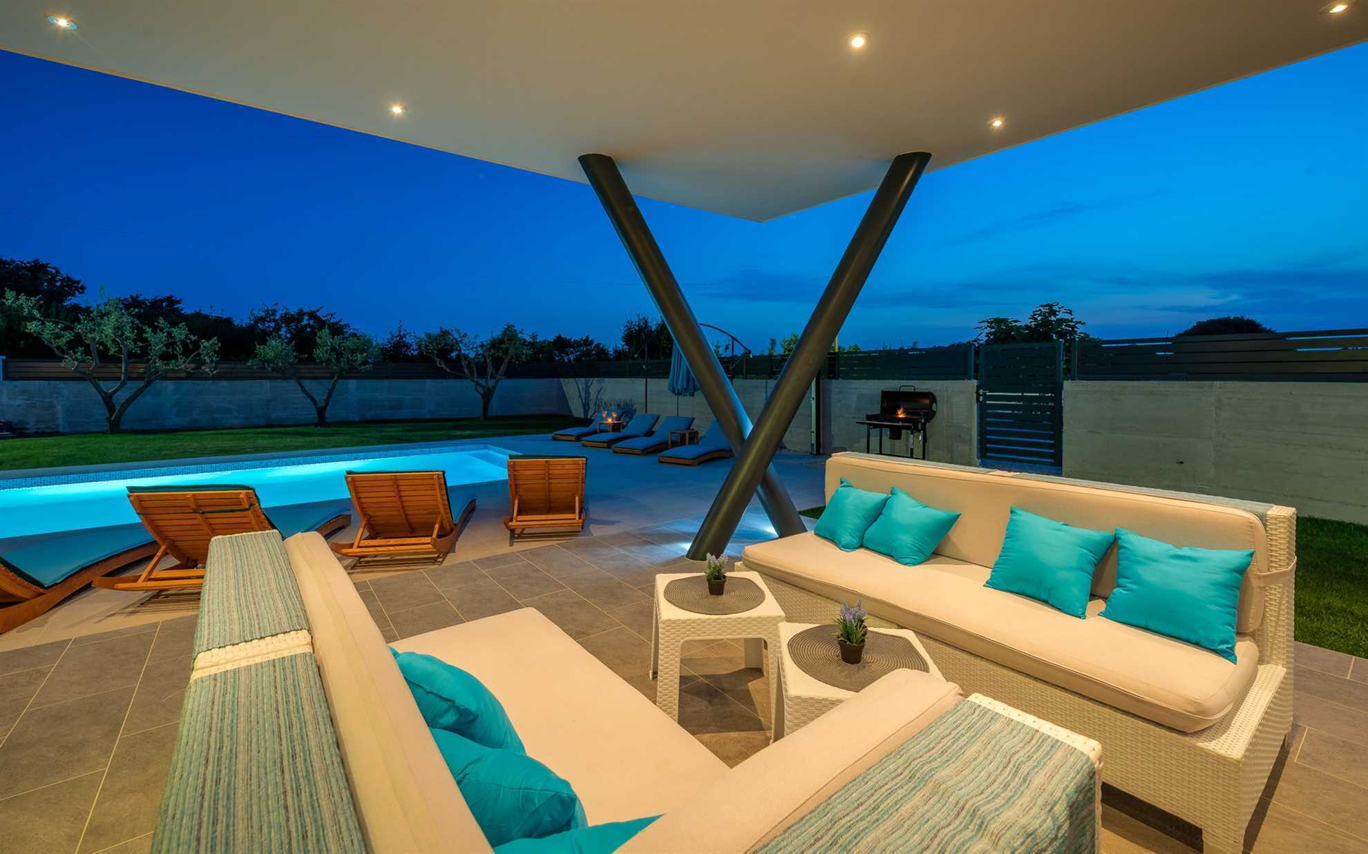 Villa Bambina with Heated Pool