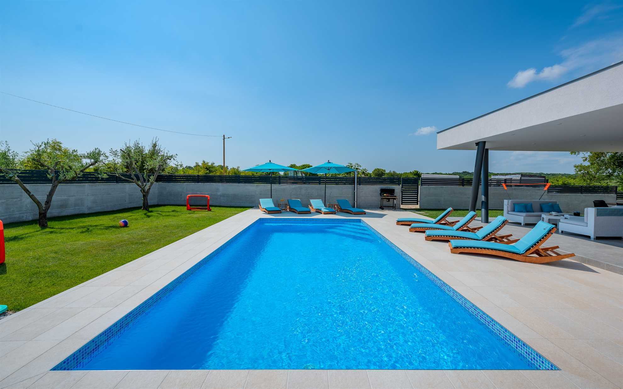 Villa Bambina with Heated Pool