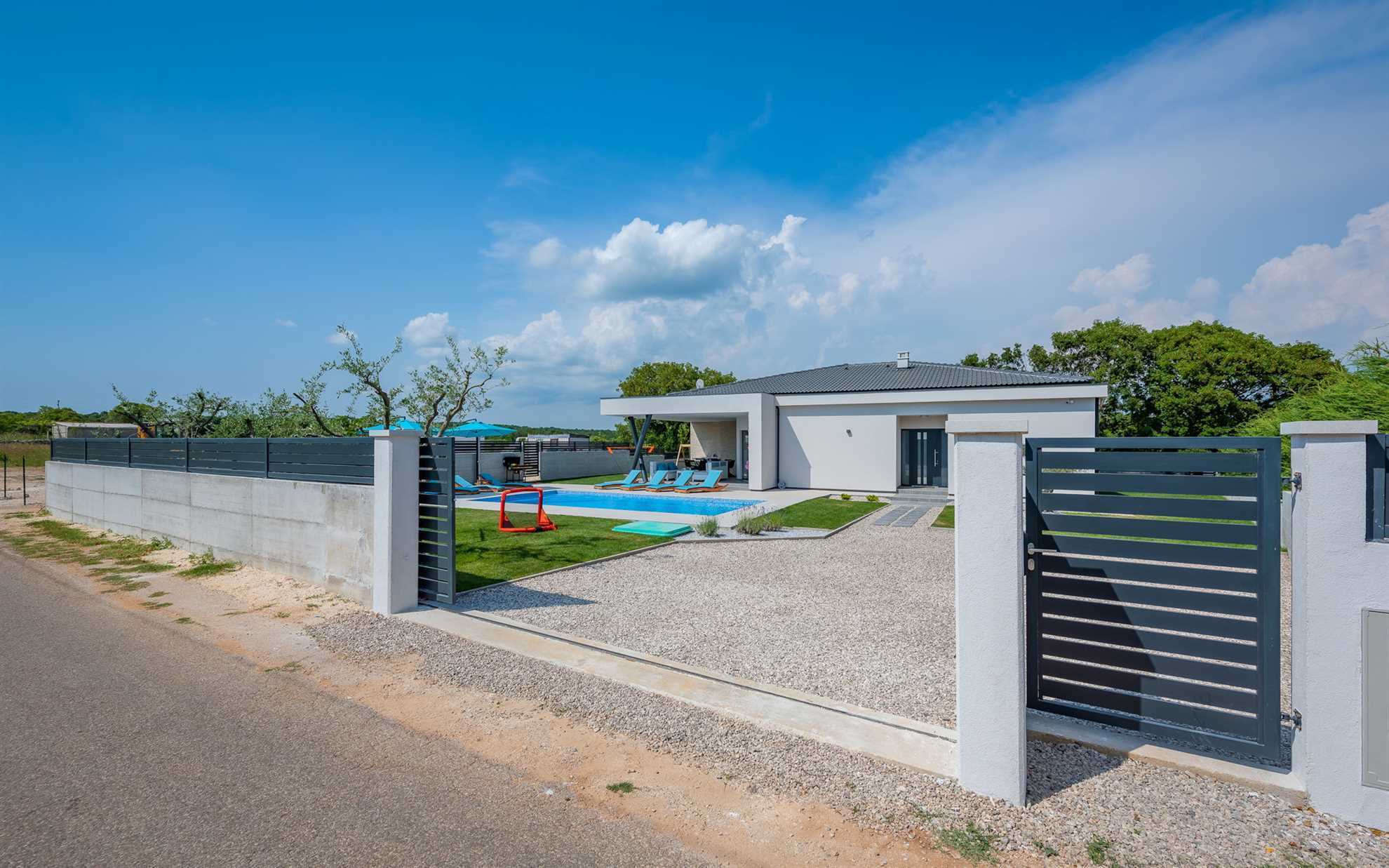 Villa Bambina with Heated Pool