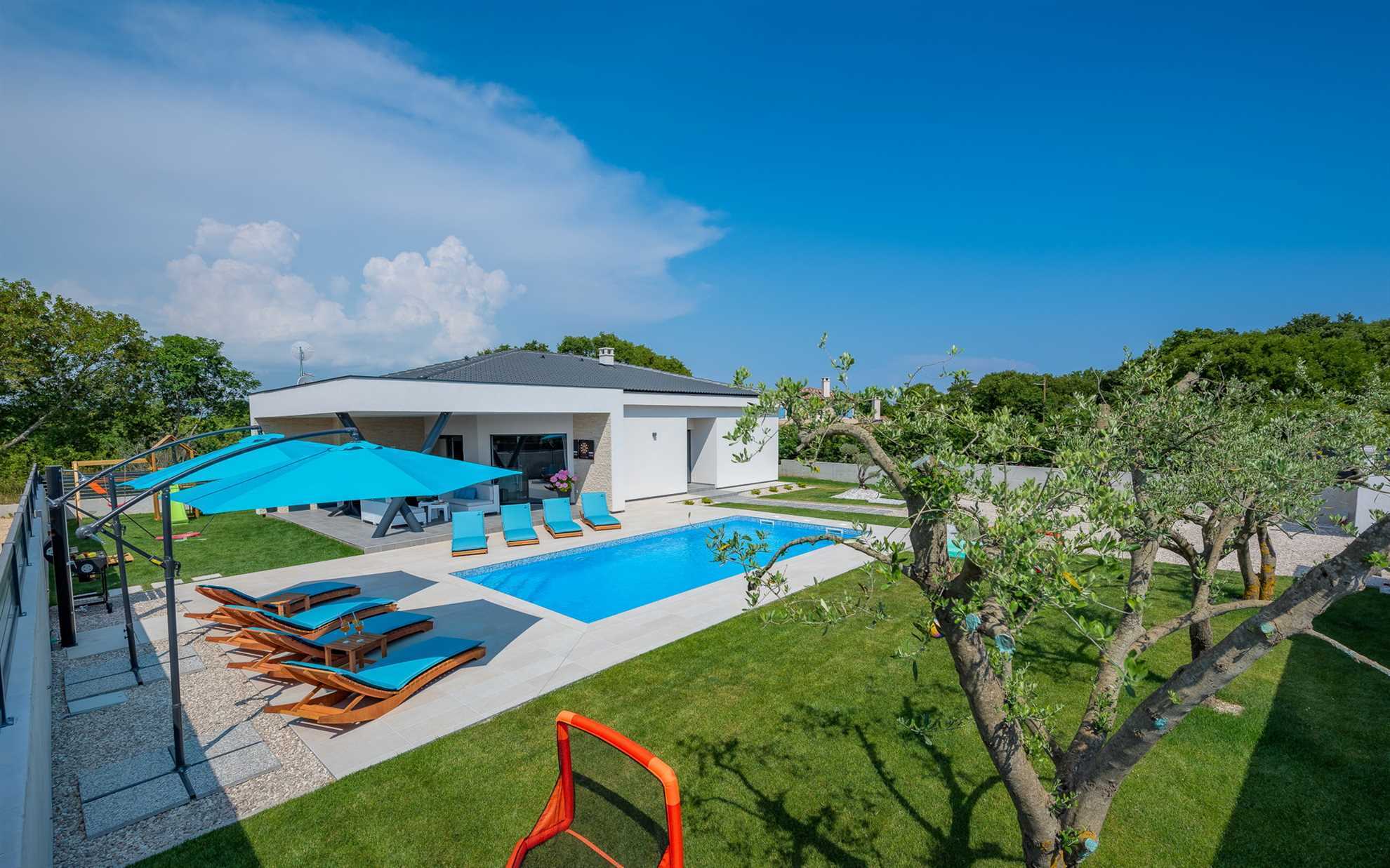 Villa Bambina with Heated Pool
