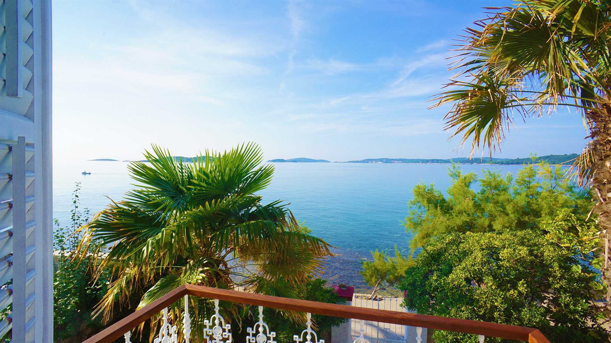 Beachfront Villa Domestic with Pool