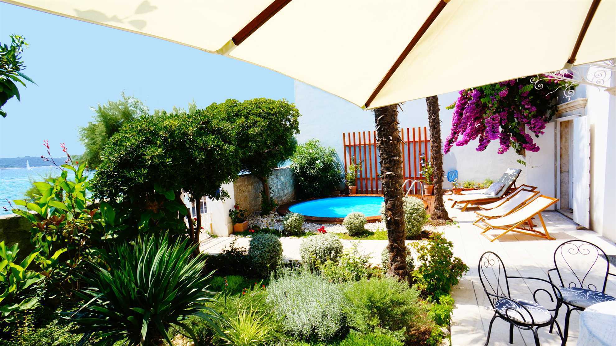 Beachfront Villa Domestic with Pool