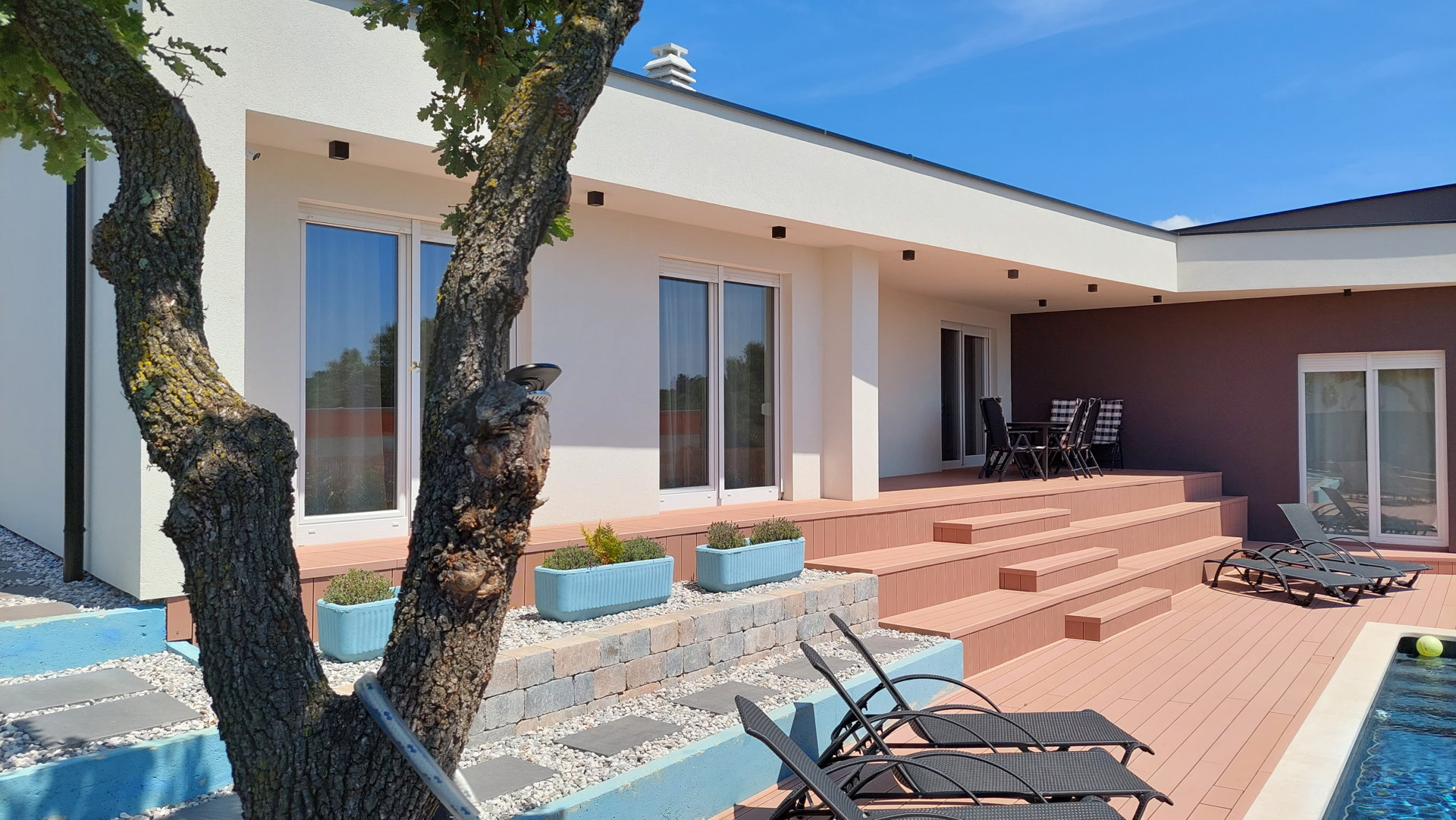 Villa Ernesta with Pool
