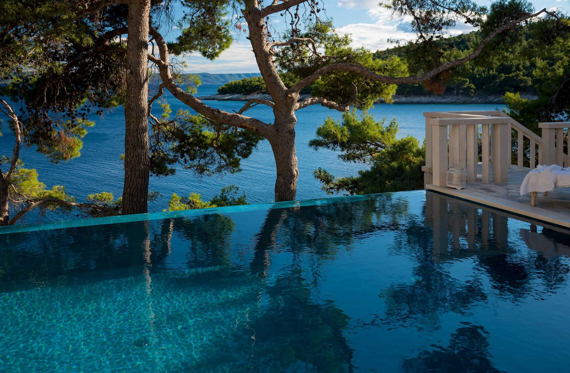 Luxury Villa Dreamcatcher with Infinity Pool