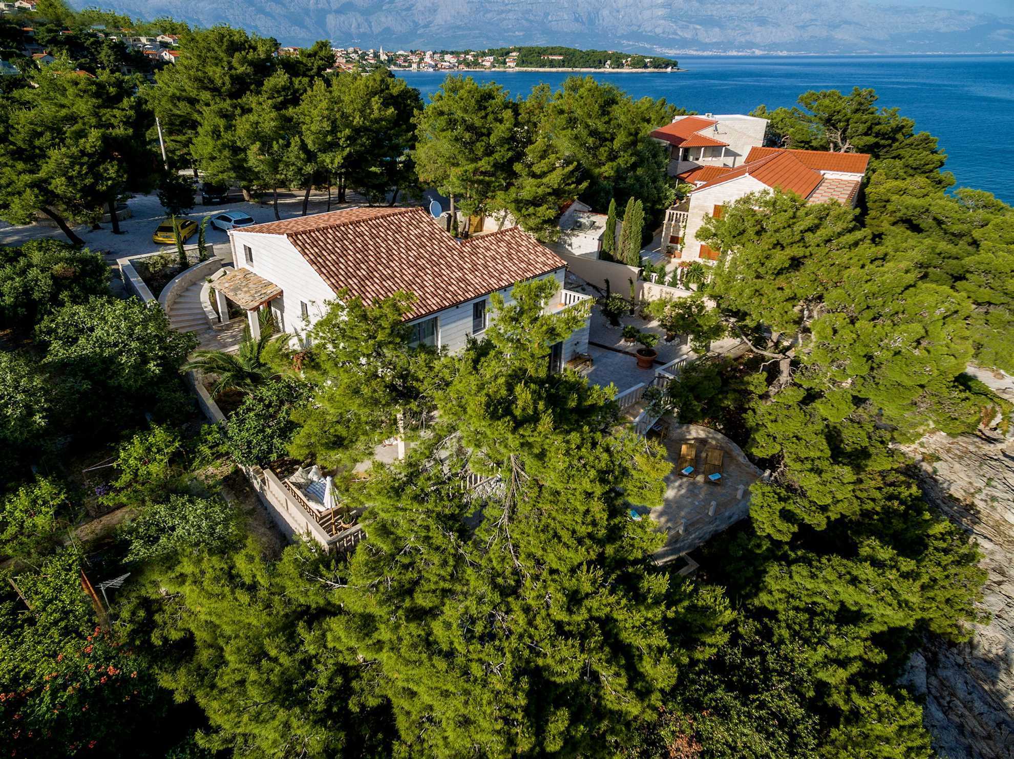 Luxury Villa Dreamcatcher with Infinity Pool