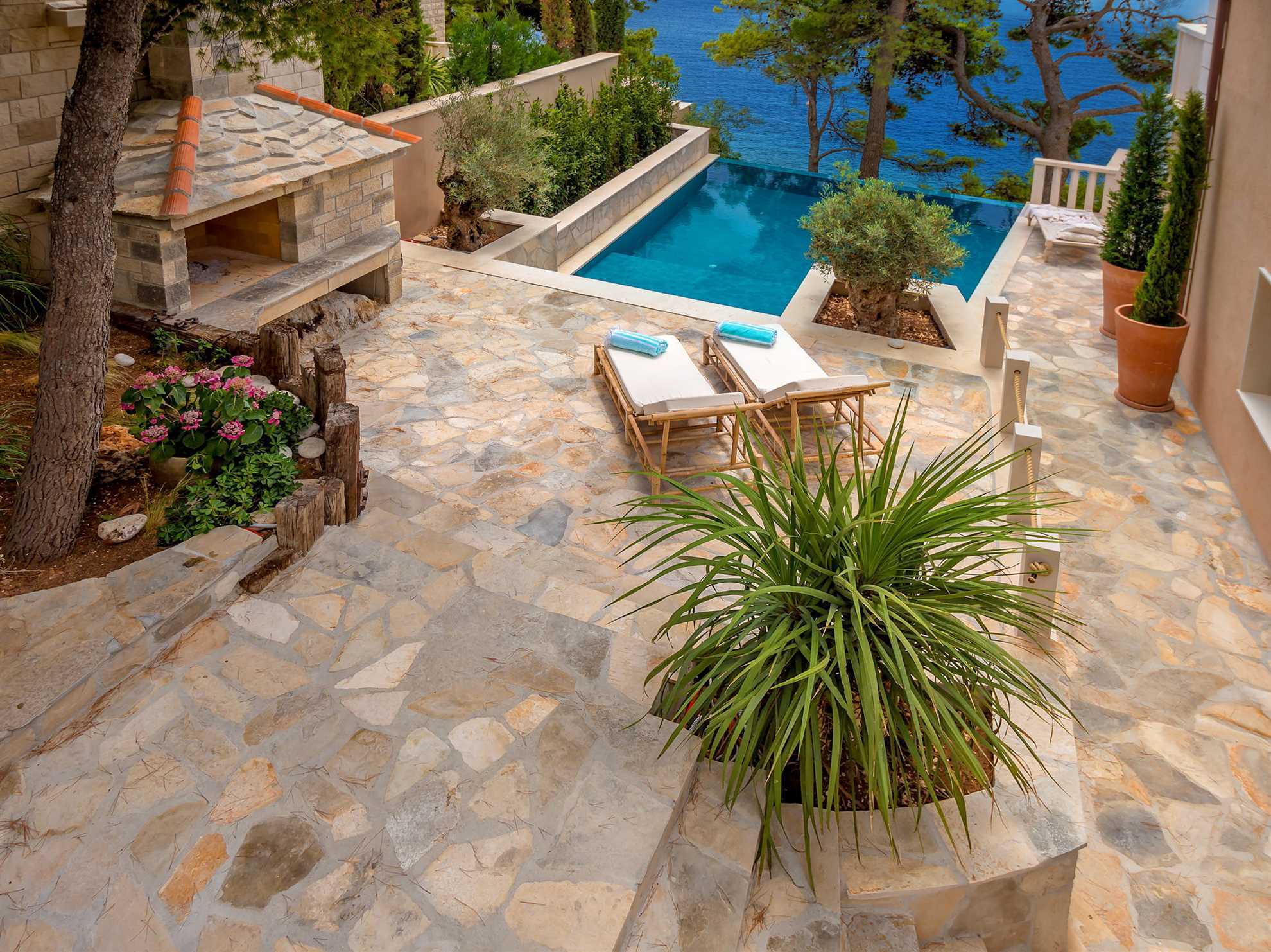 Luxury Villa Dreamcatcher with Infinity Pool