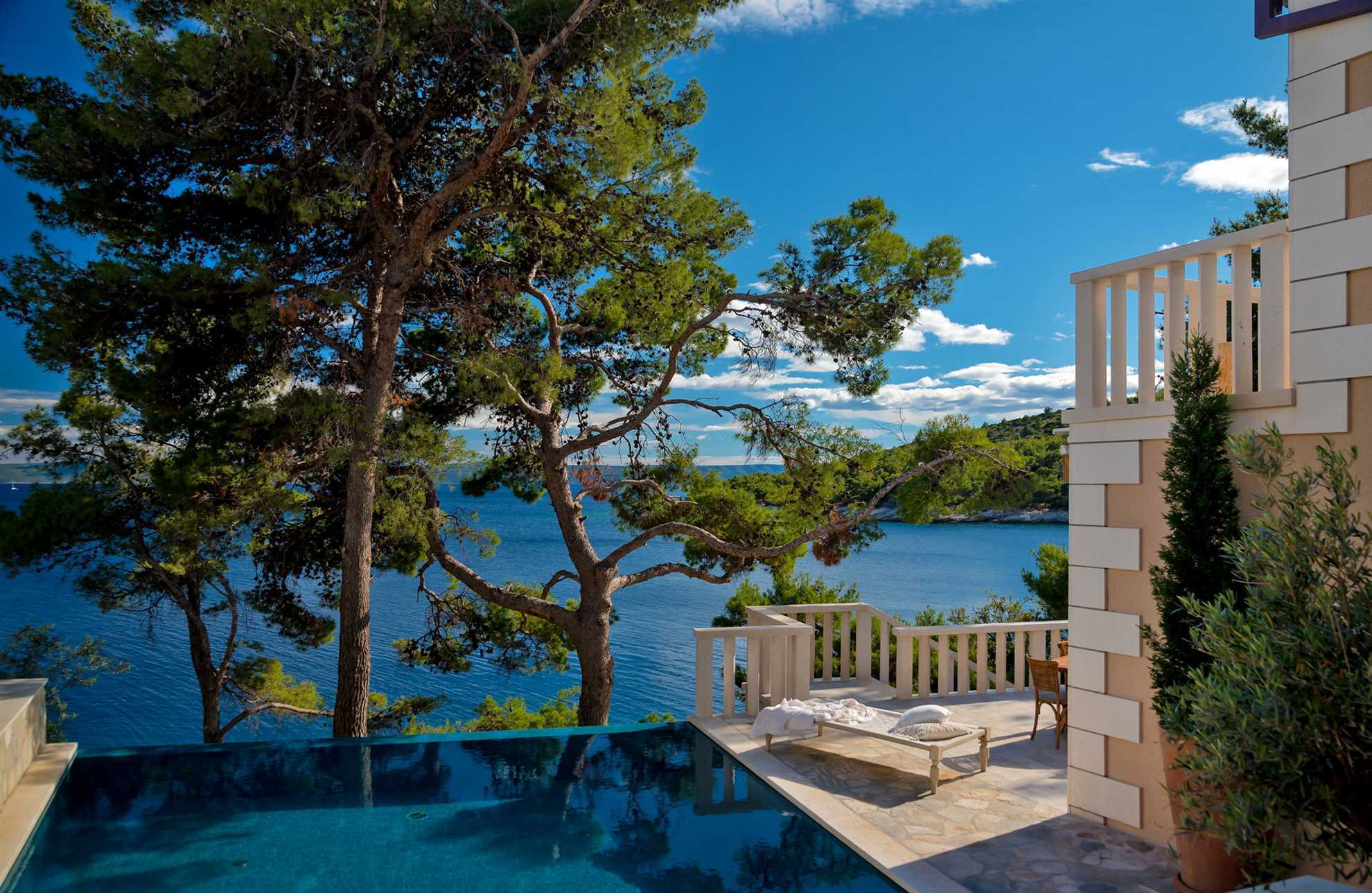 Luxury Villa Dreamcatcher with Infinity Pool