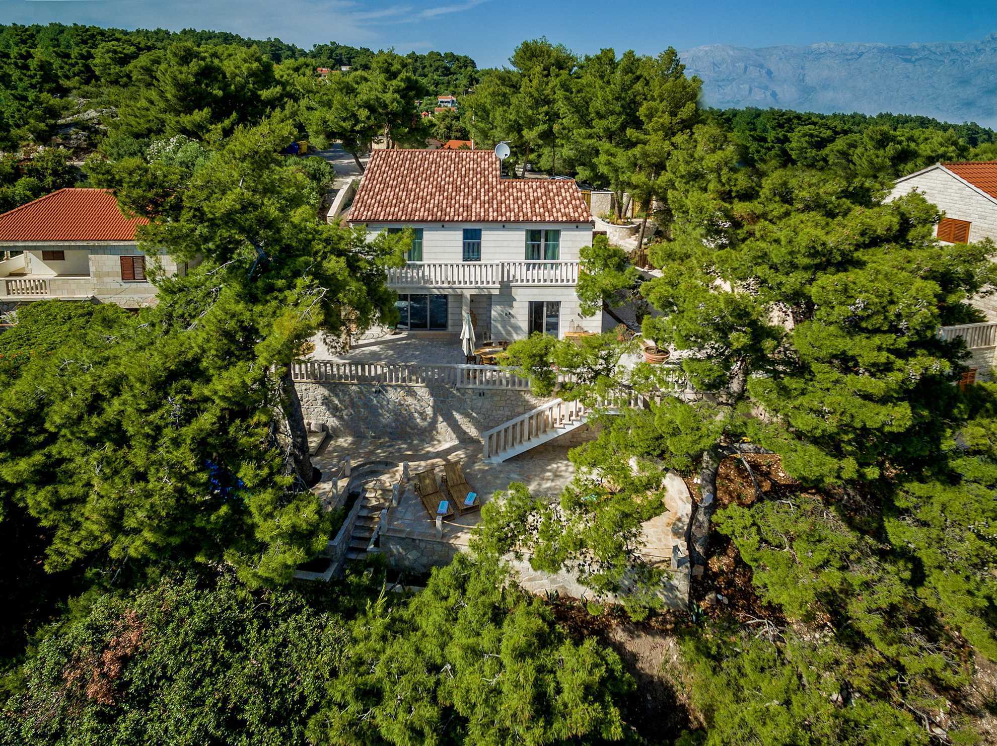 Luxury Villa Dreamcatcher with Infinity Pool