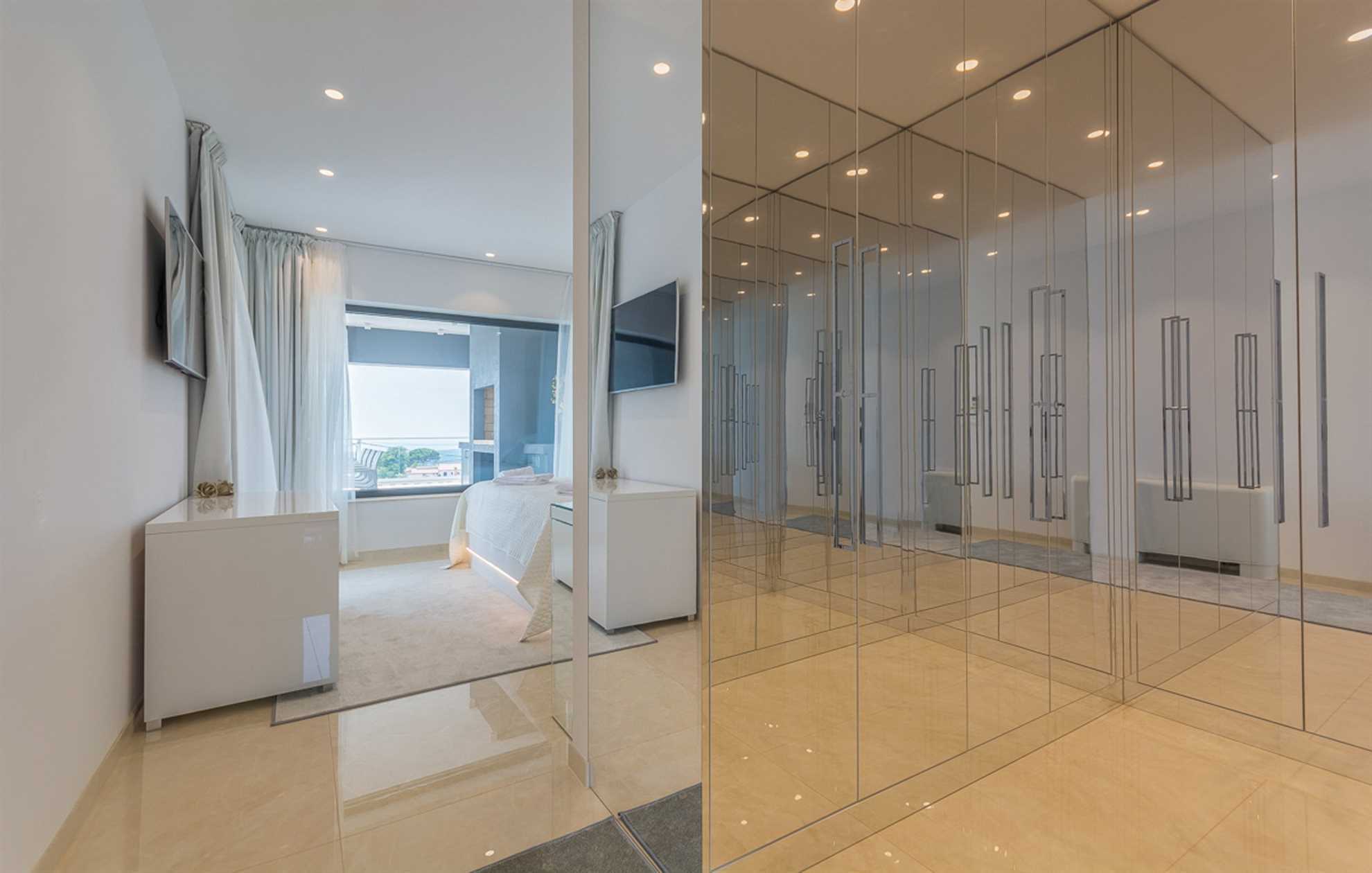 Luxury Villa Titanium with Pool