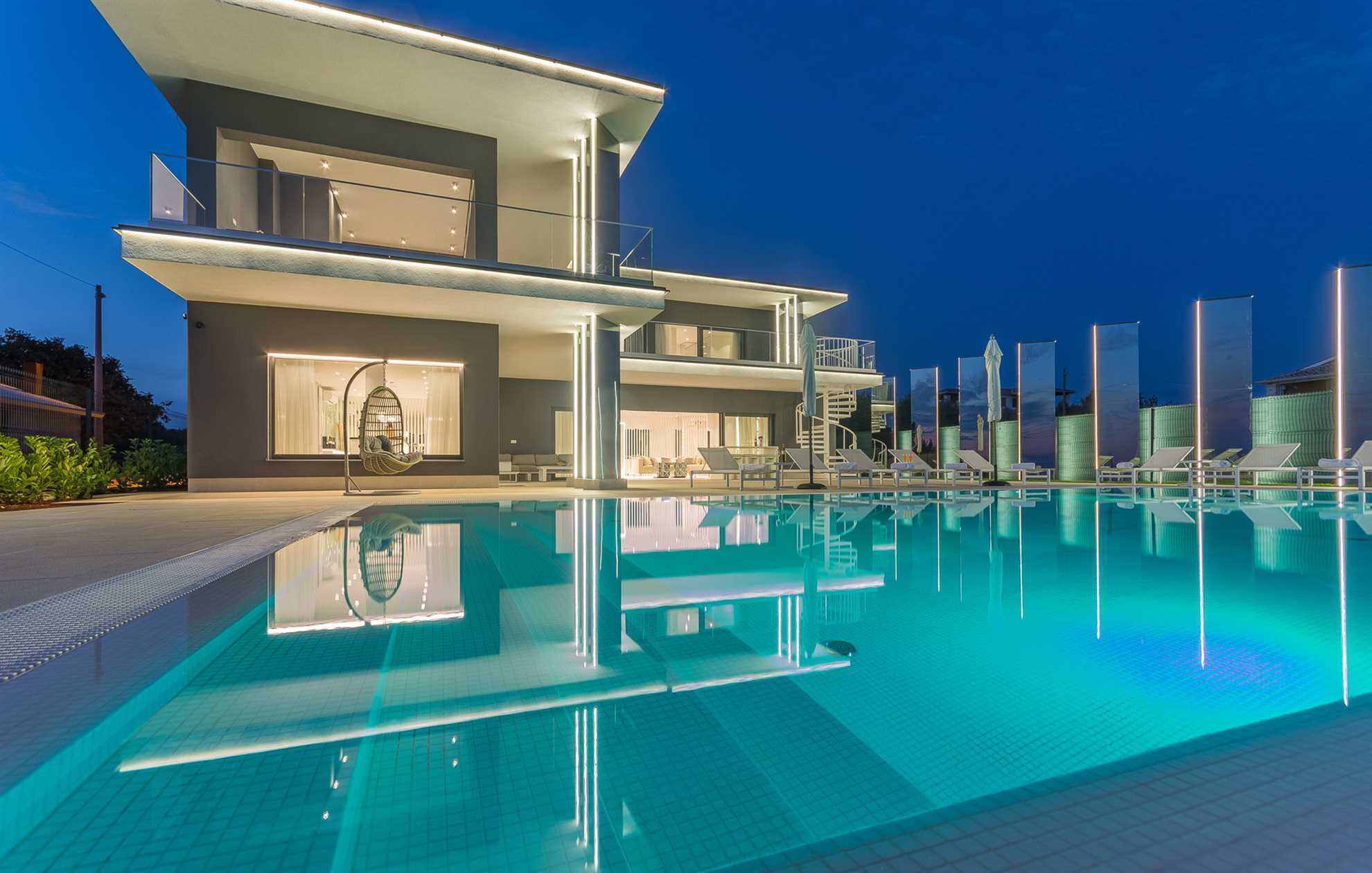 Luxury Villa Titanium with Pool