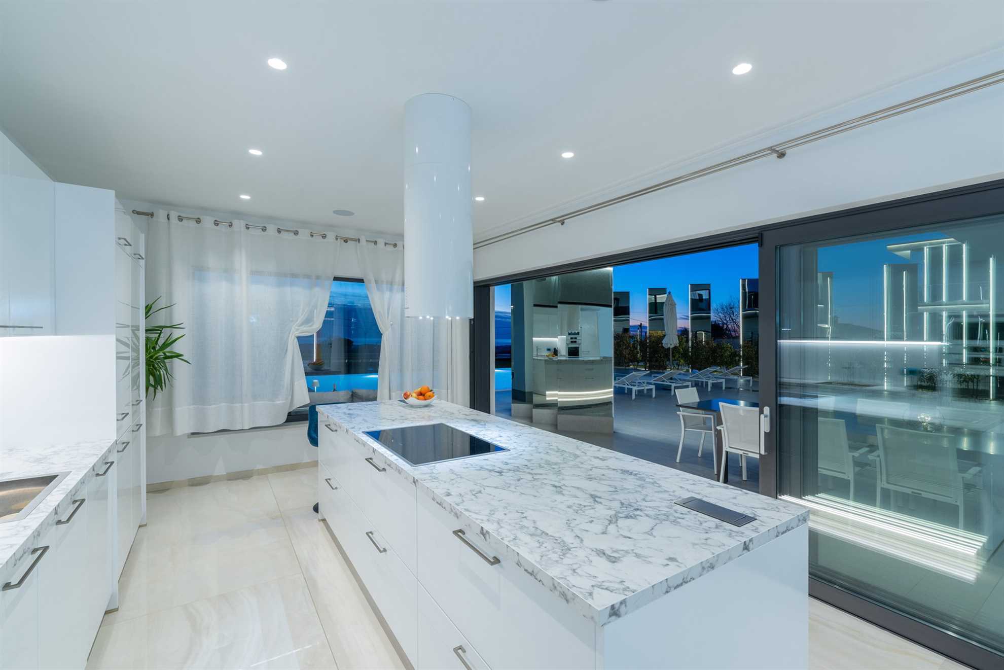 Luxury Villa Aurum with Pool