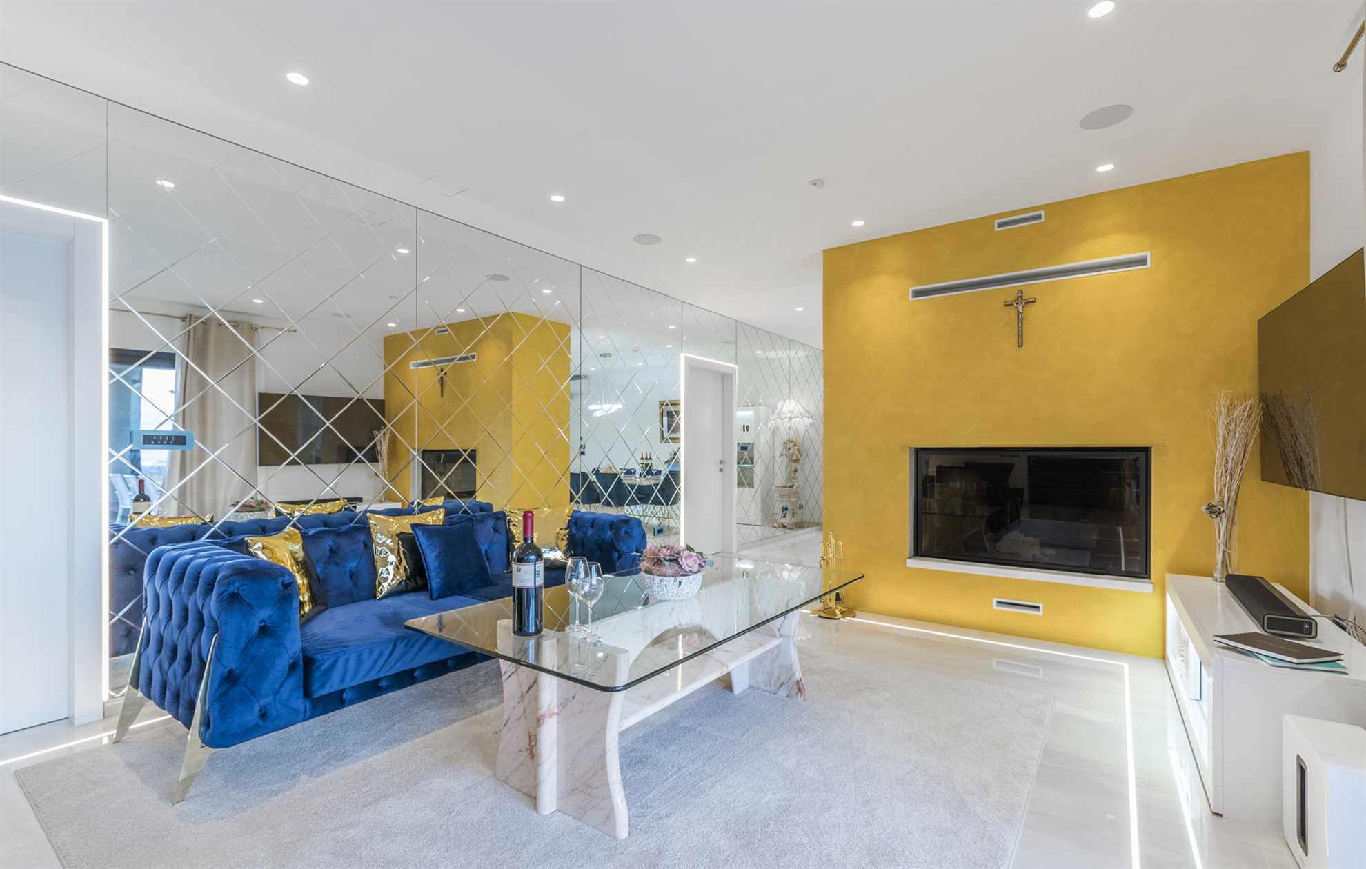 Luxury Villa Aurum with Pool
