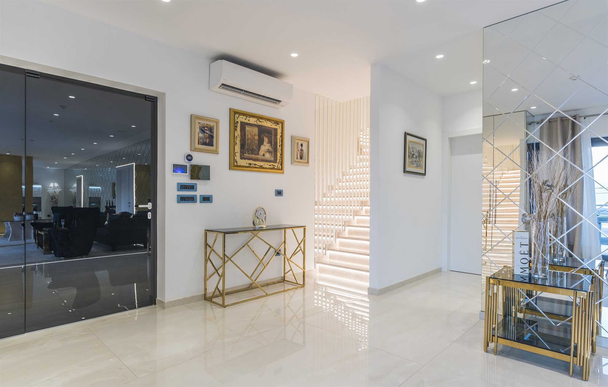 Luxury Villa Aurum with Pool