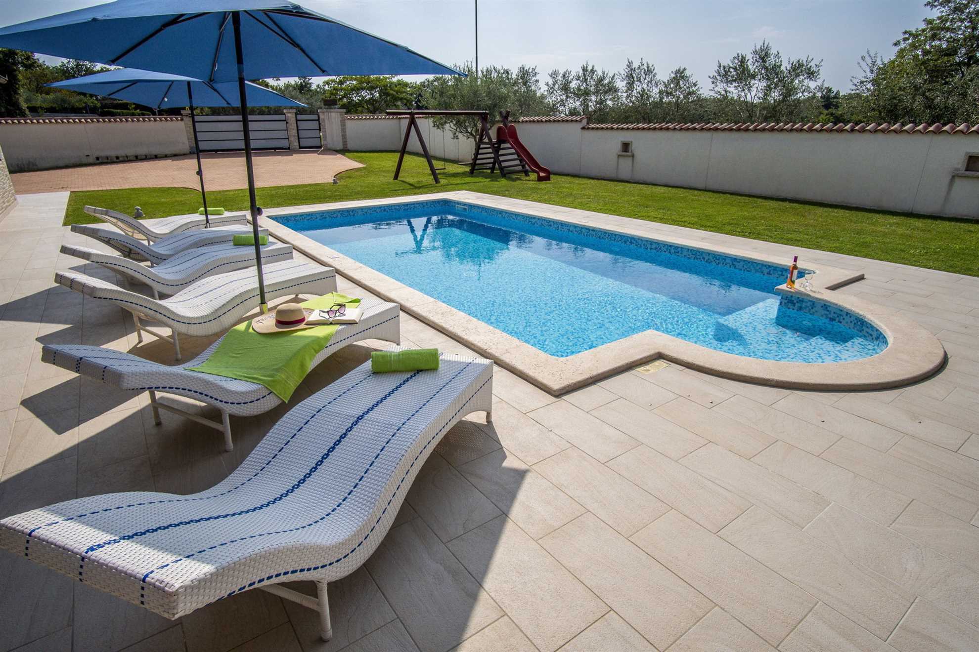 Holiday Home Tranquil with Pool