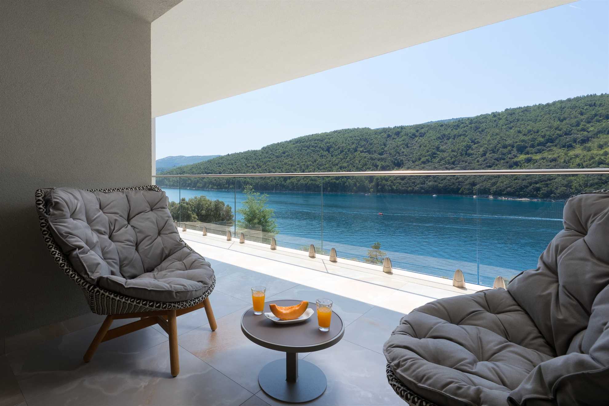 Luxury Villa Majestic with Pool