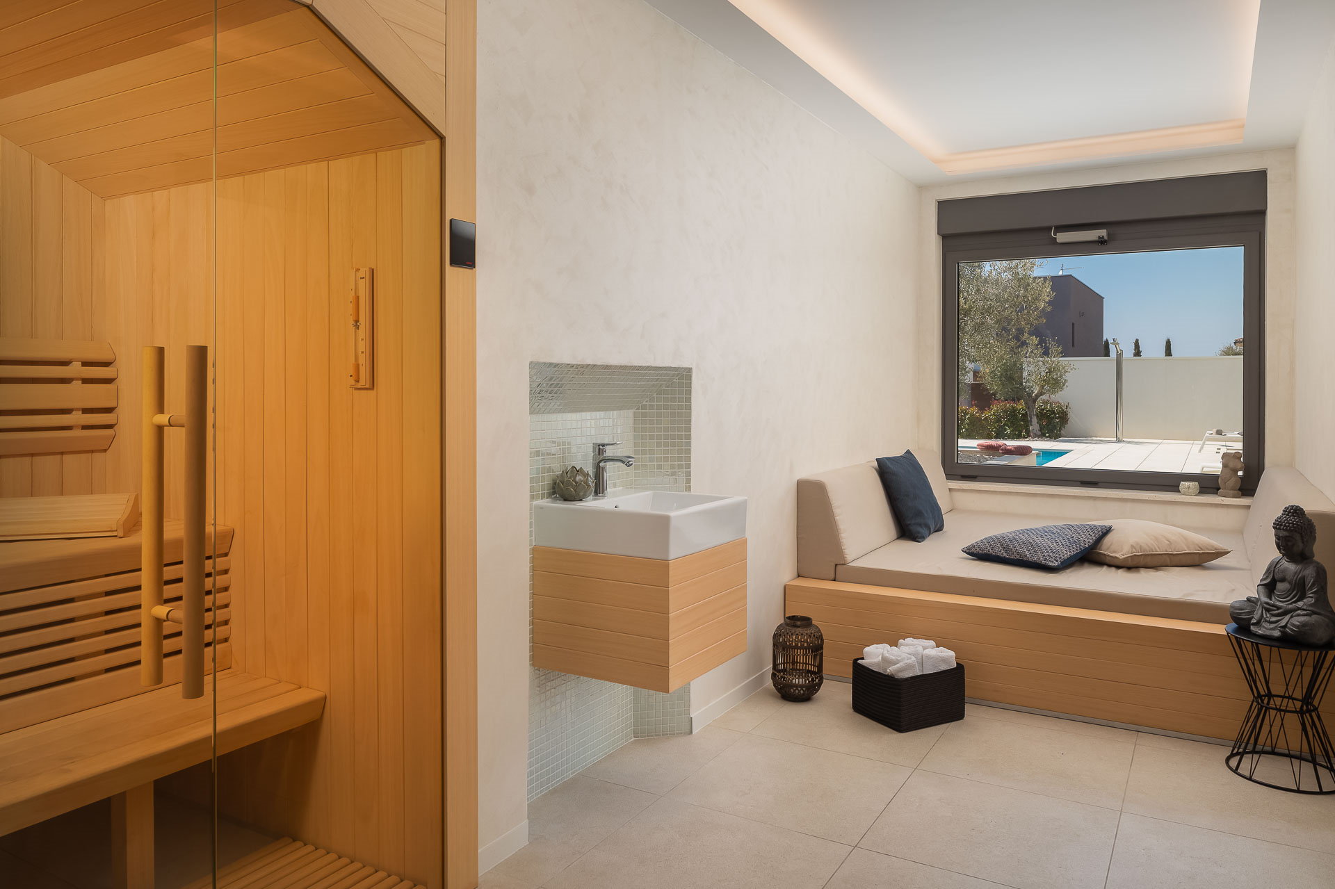 Villa Old Olive Ottava with Pool