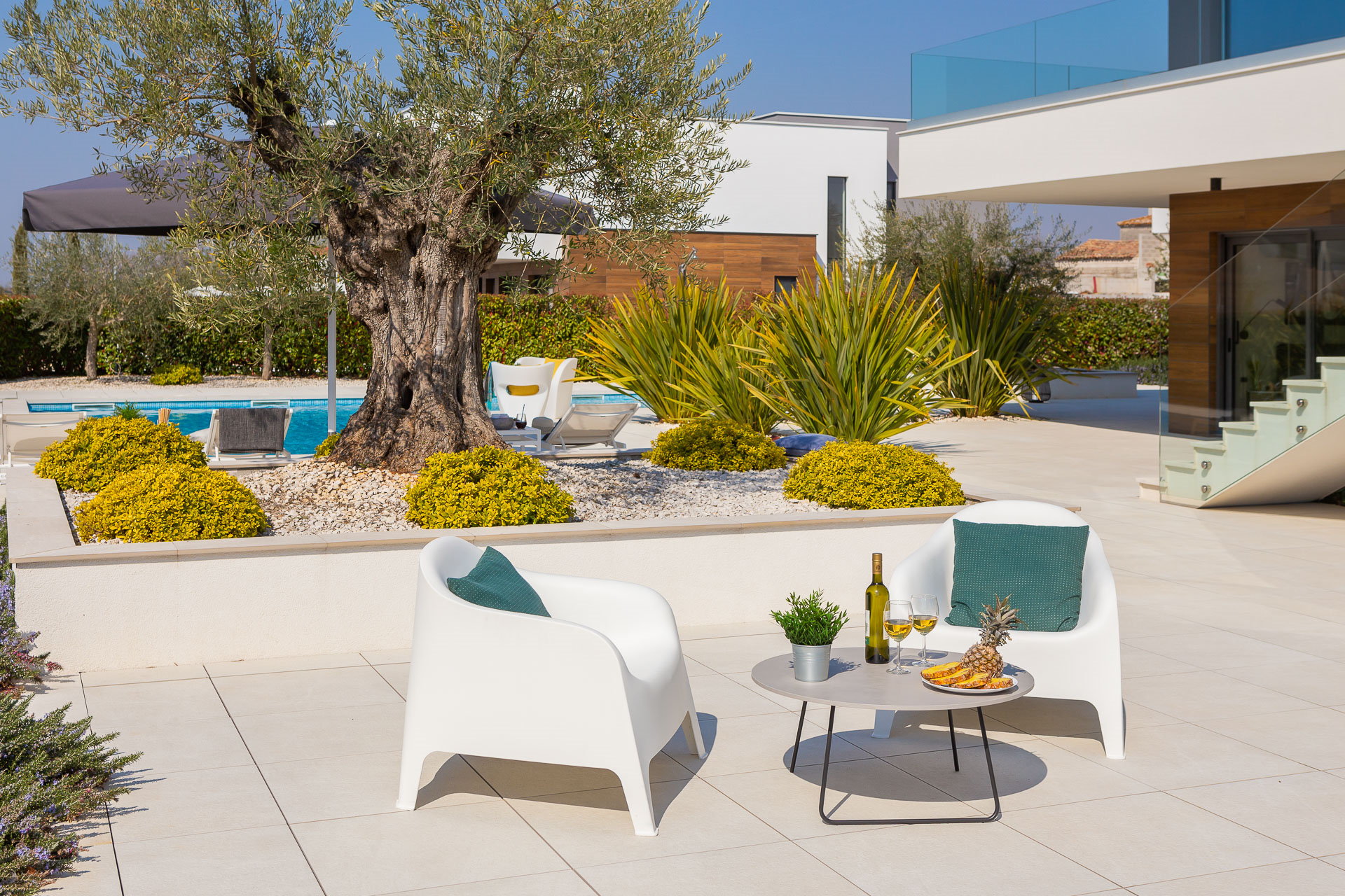 Villa Old Olive Settima with Pool