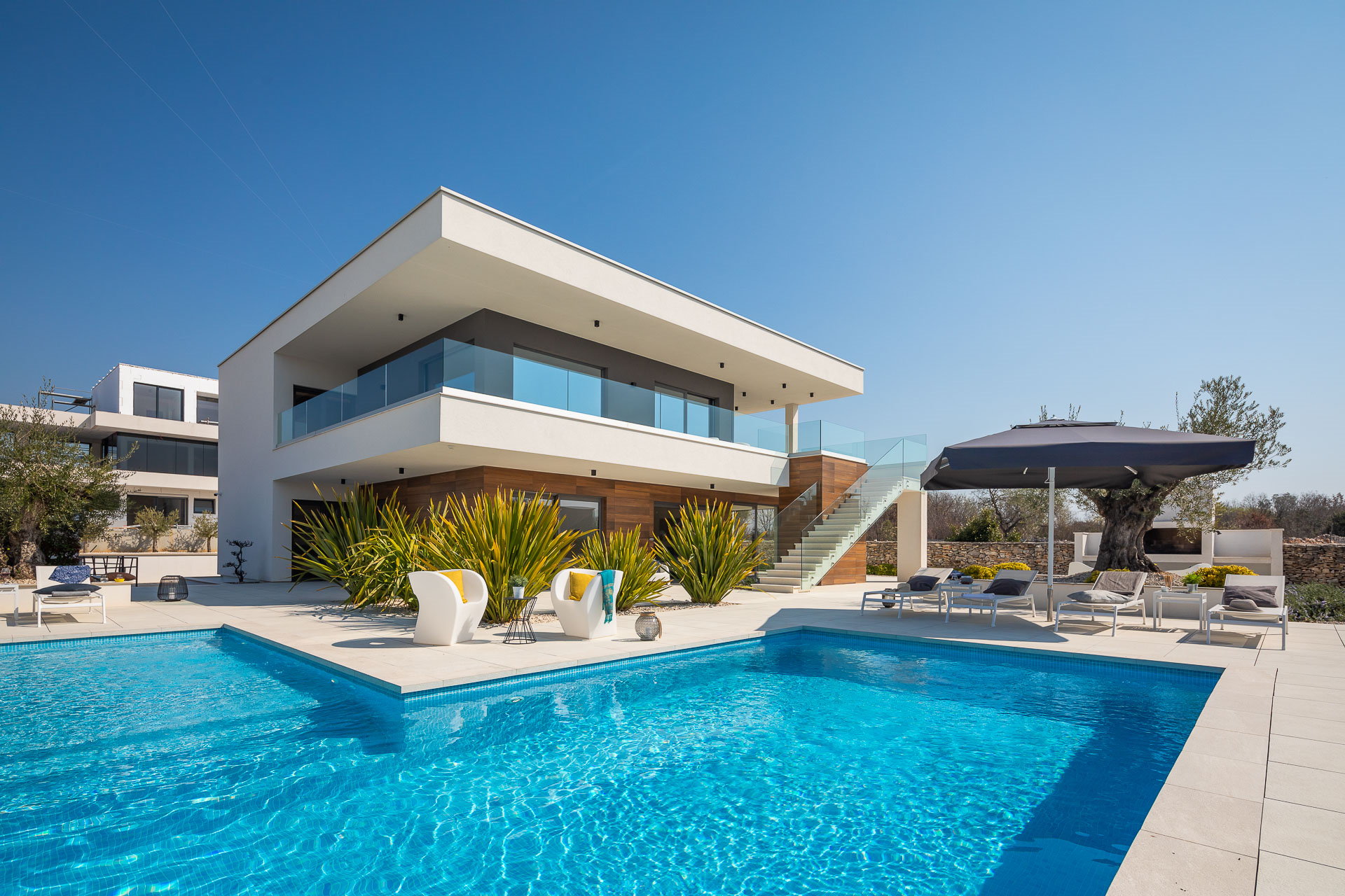 Villa Old Olive Settima with Pool