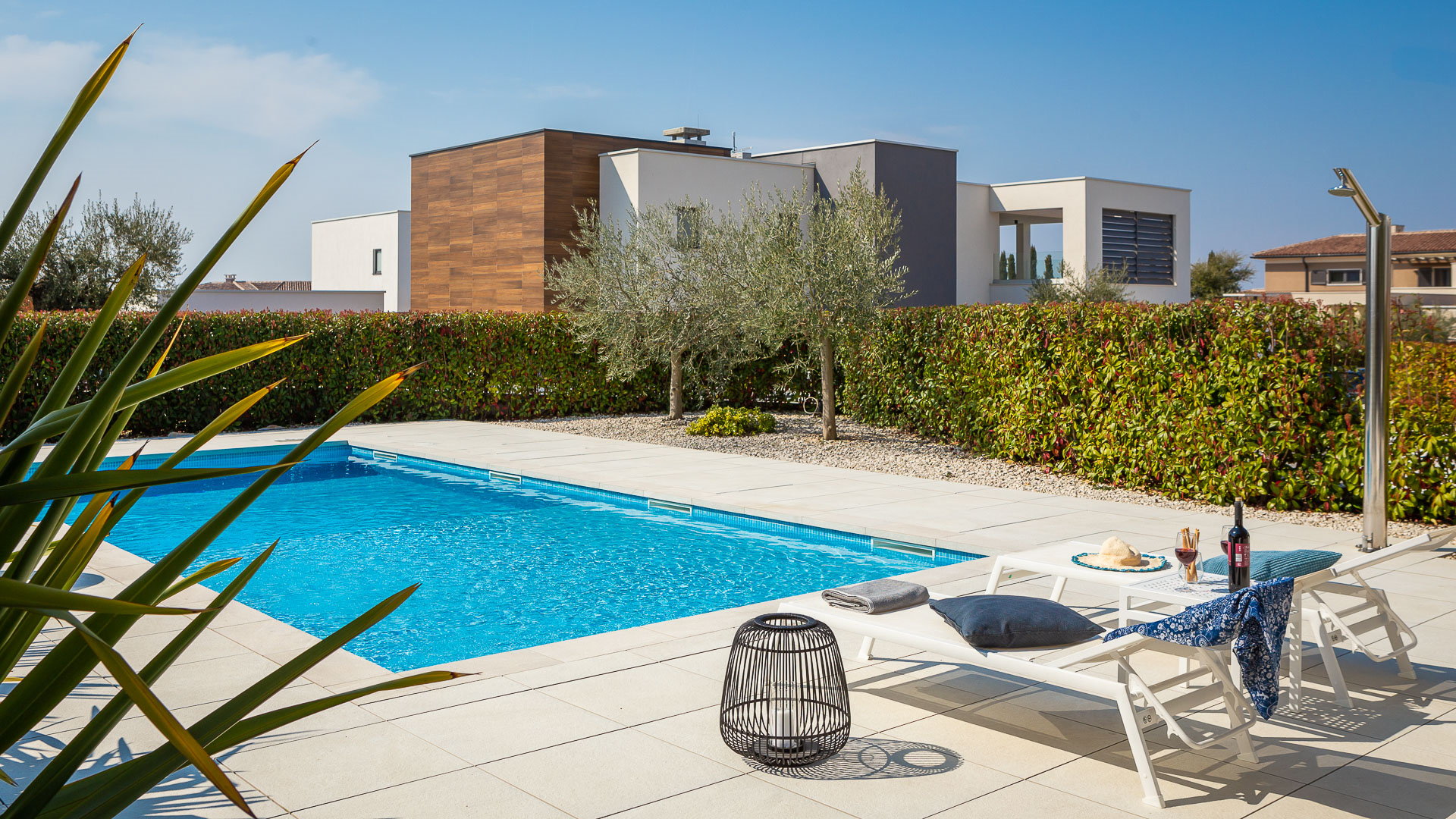 Villa Old Olive Settima with Pool
