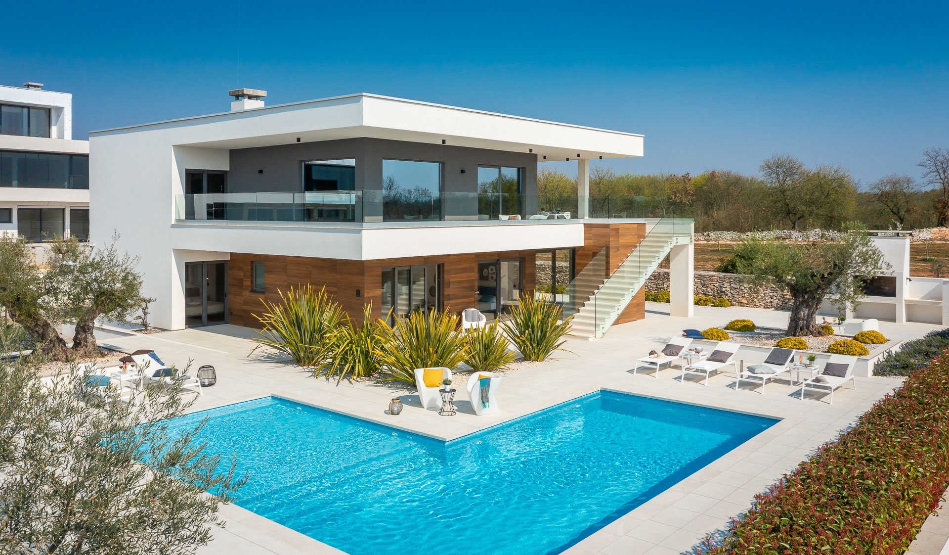 Villa Old Olive Settima with Pool