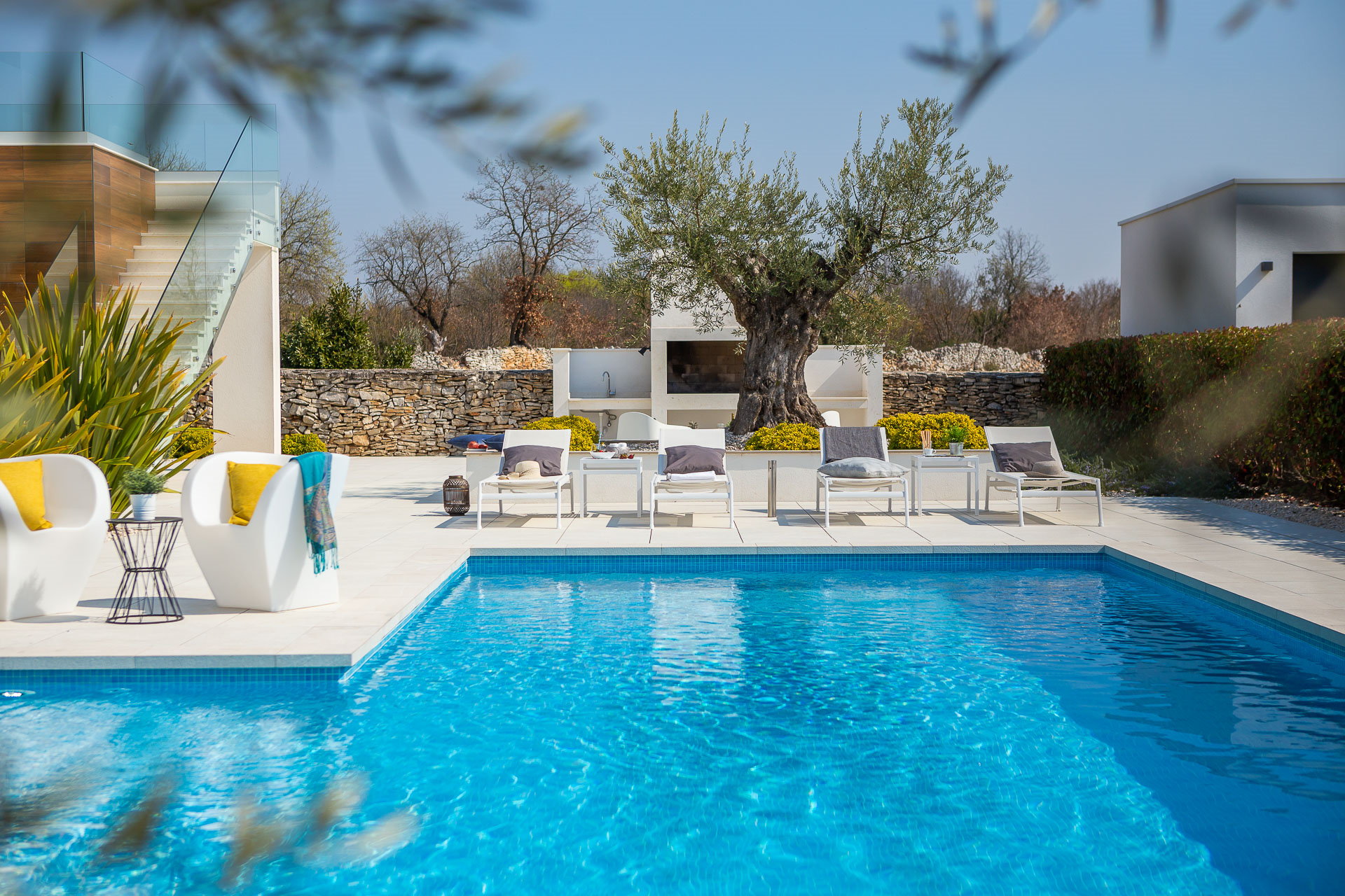 Villa Old Olive Settima with Pool
