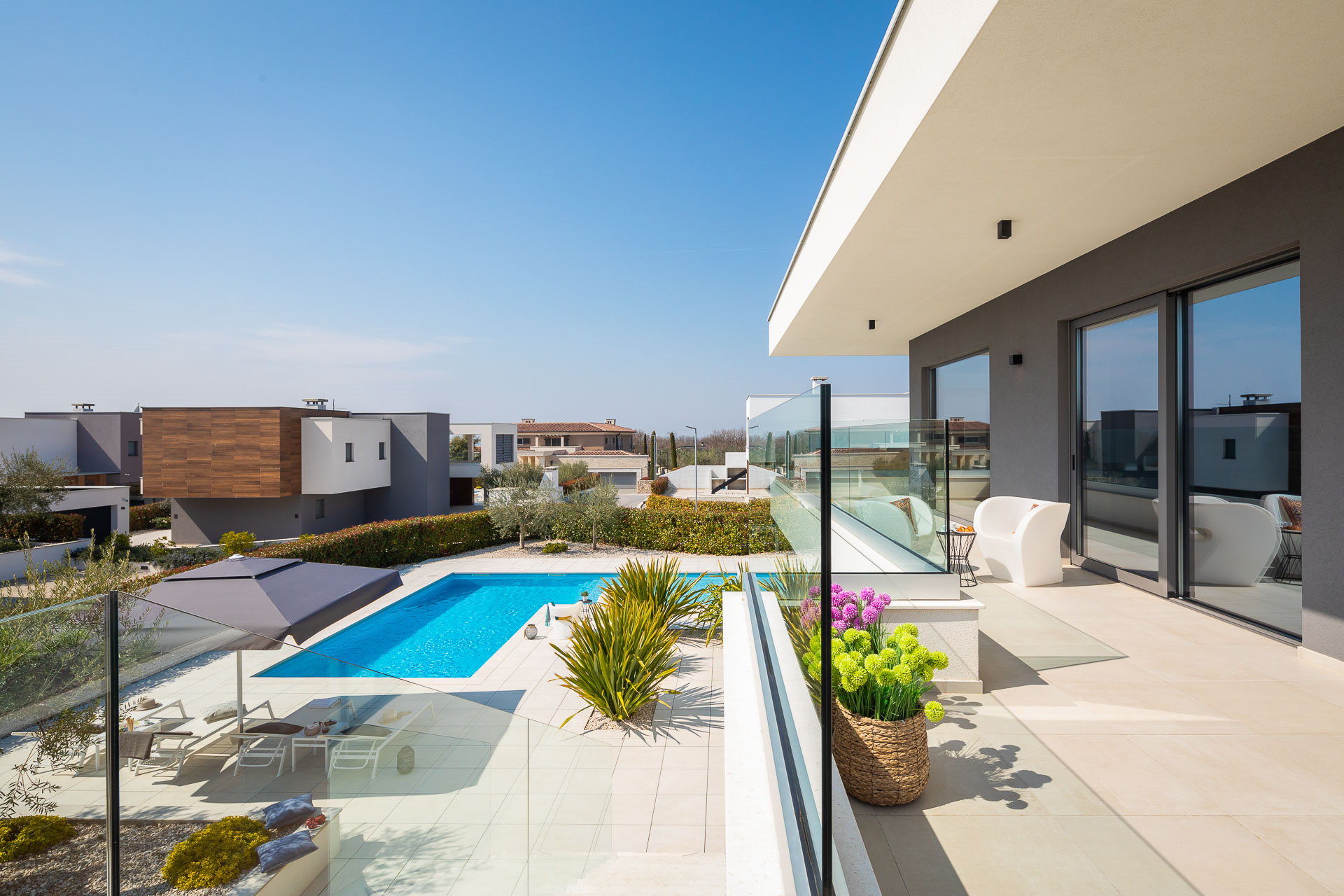 Villa Old Olive Settima with Pool